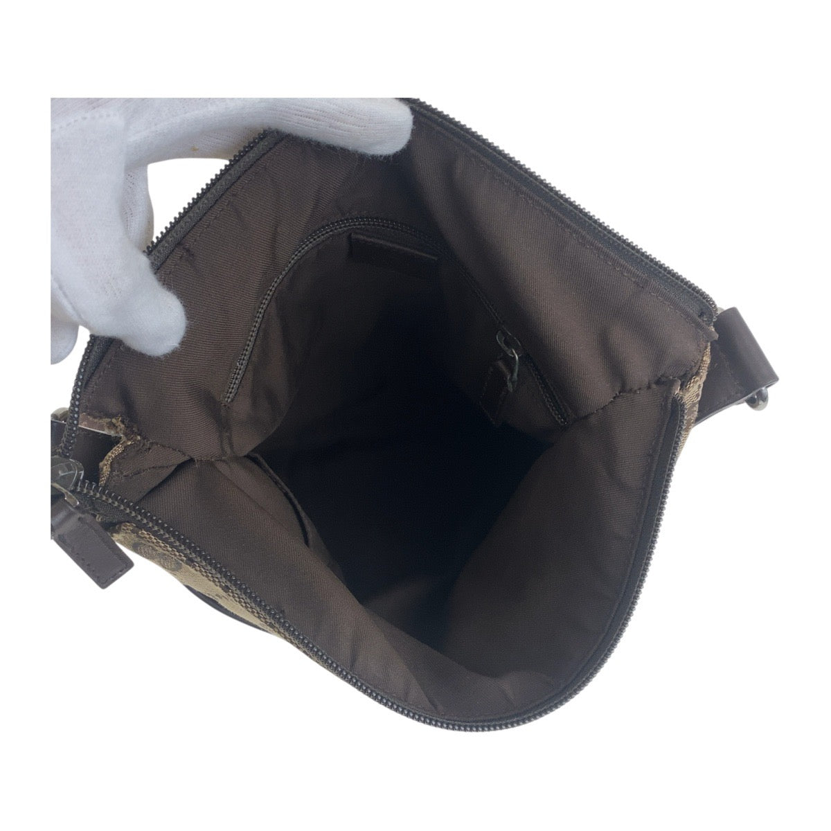 18897
GUCCI グッチ ベージュ ブラウン シルバー金具 GGキャンバス / レザー 145857 斜め掛け ショルダーバッグ  レディース AB27