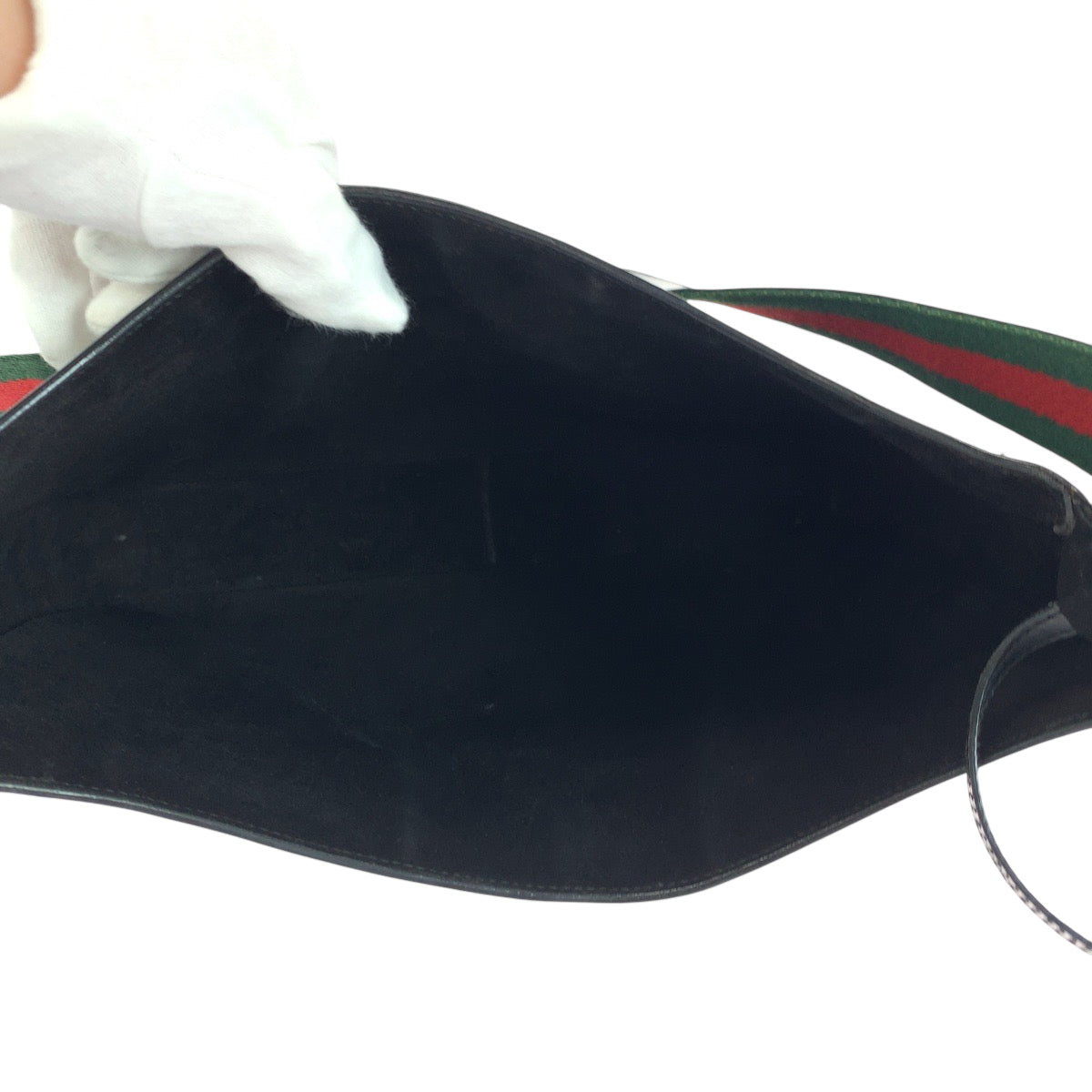 18898
GUCCI グッチ シェリーライン ブラック 黒 シルバー金具 パテントレザー 001 3246 ショルダーバッグ 肩掛け レディース AB38