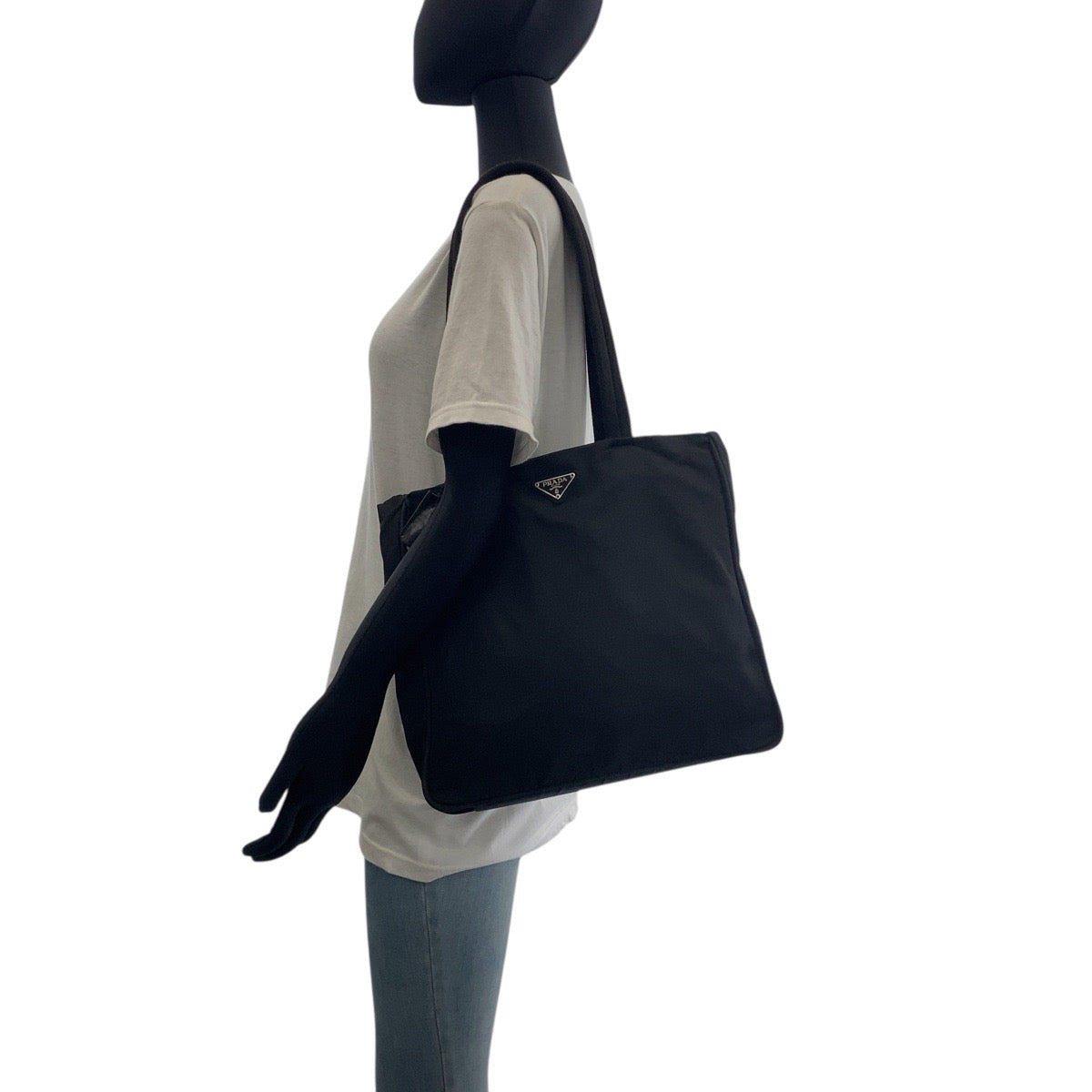 18902
PRADA プラダ テスート 三角ロゴプレート ブラック 黒 シルバー金具 ナイロン / レザー トートバッグ ショルダーバッグ  レディース ABP38