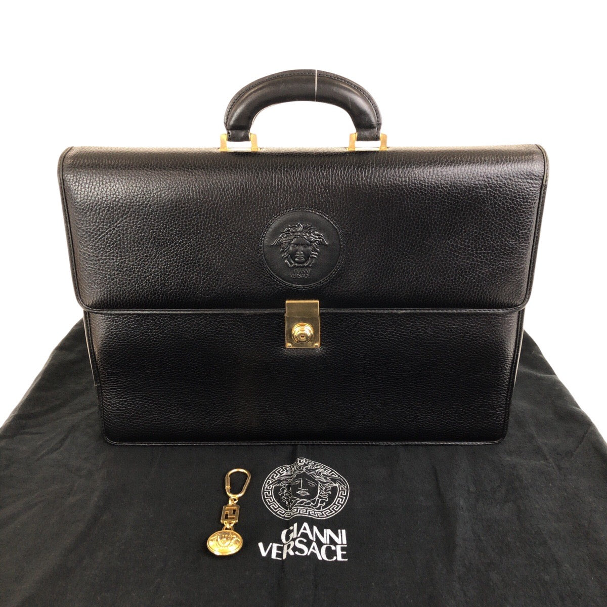 18920
VERSACE ヴェルサーチ ヴィンテージ メデューサ ブラック 黒 ゴールド金具 レザー ビジネスバッグ ブリーフケース メンズ ABP45