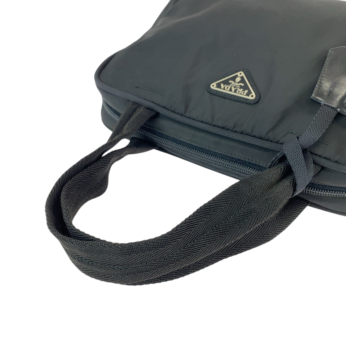 18923
PRADA プラダ 三角ロゴプレート ブラック 黒 シルバー金具 ナイロン ハンドバッグ ショルダーバッグ  レディース AB