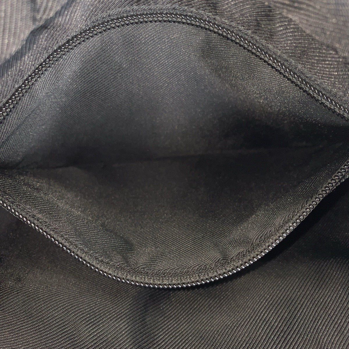 18939
GUCCI Black GG Canvas / Leather 28893 Tote Bag Shoulder Bag Ladies AB28