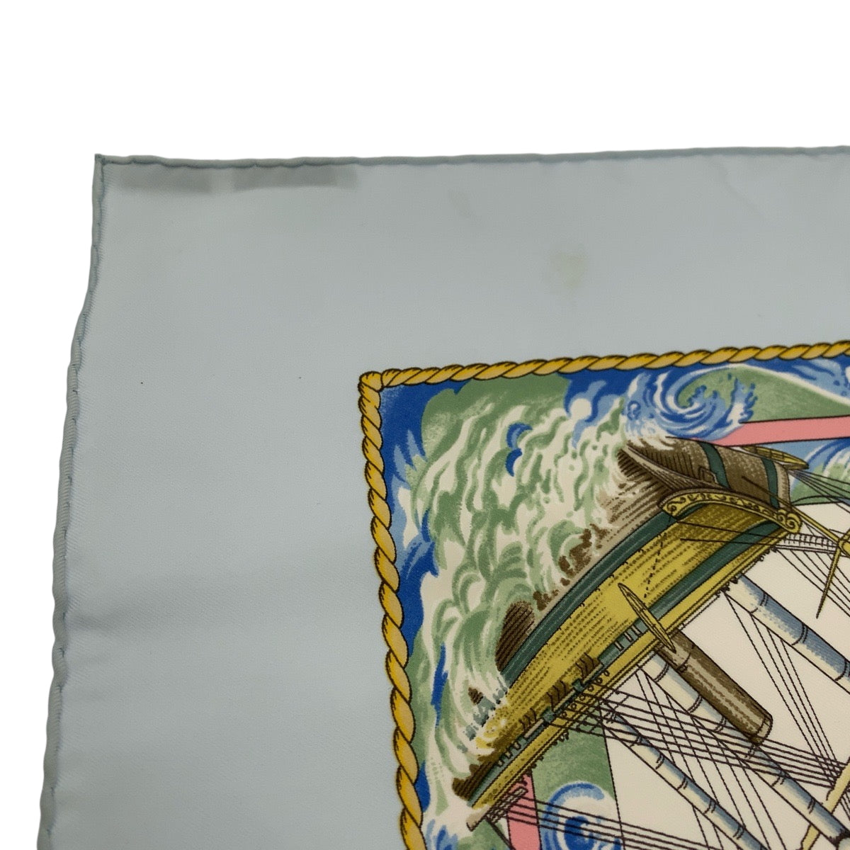 18958
HERMES エルメス カレ90 VIVE LE VENT ブルー マルチカラー シルク 大判スカーフ  レディース AB22