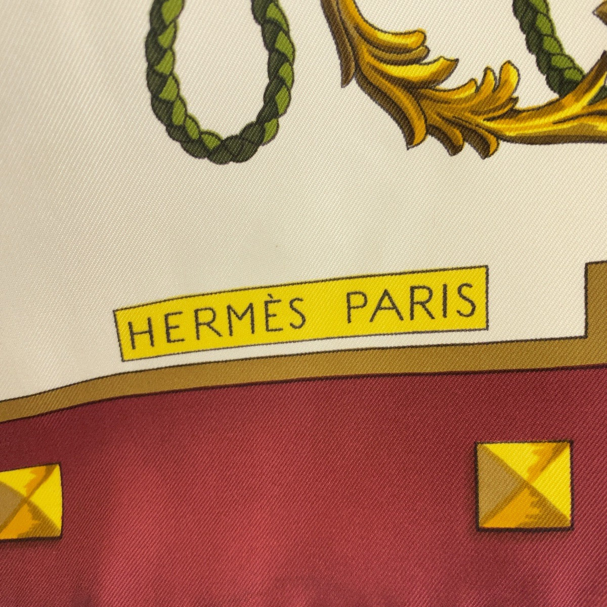 18964
HERMES エルメス カレ90 LESCLES ゴールド マルチカラー シルク スカーフ レディース AB19