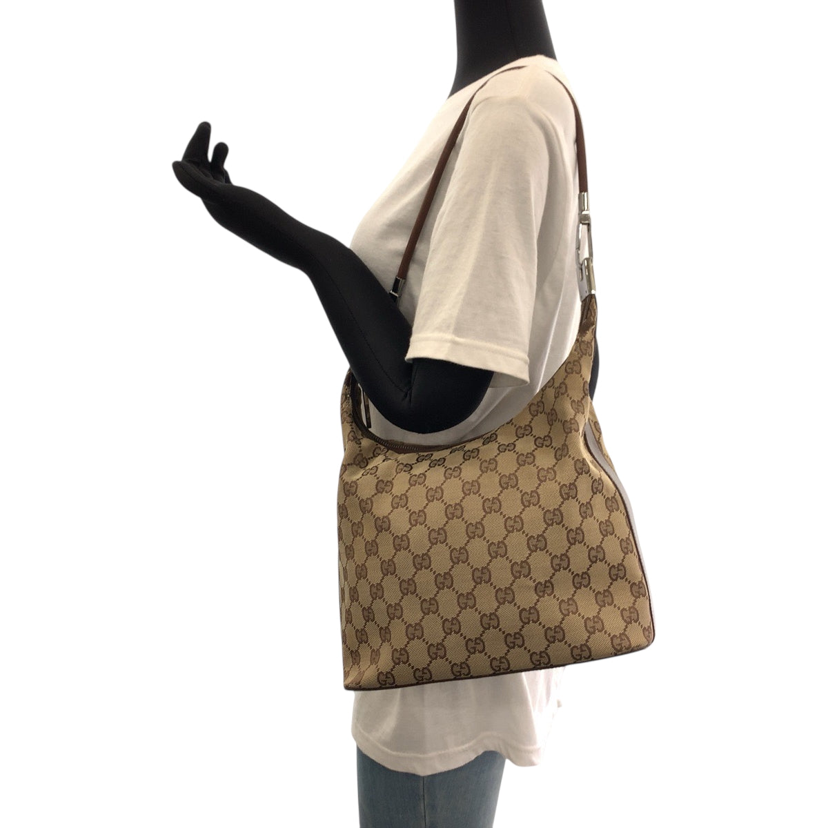 18974
GUCCI グッチ ベージュ ブラウン シルバー金具 GGキャンバス 001 3814 ショルダーバッグ 肩掛け  レディース AB20