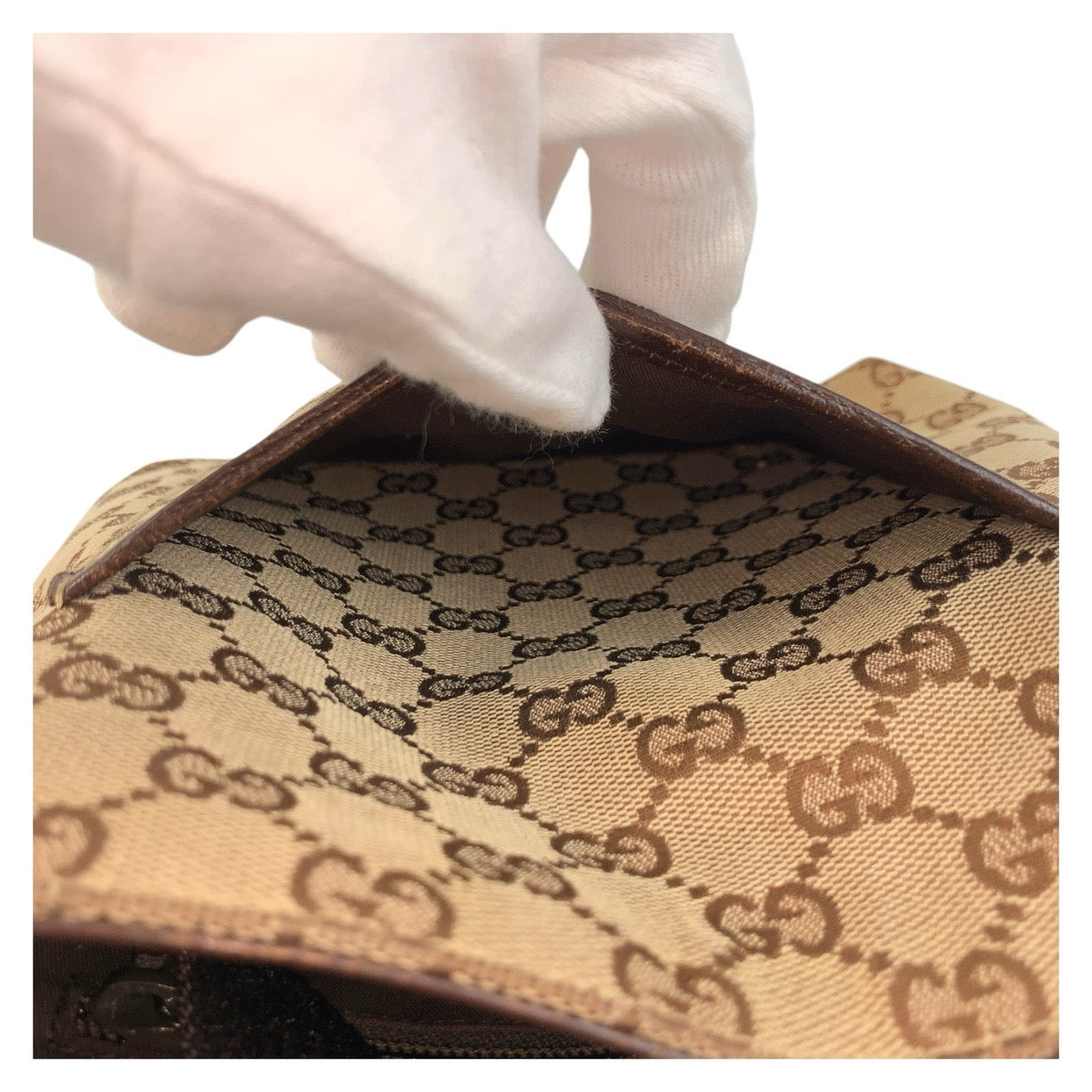 18977
GUCCI グッチ ベージュ ブラウン シルバー金具 GGキャンバス / レザー 122793 ショルダーバッグ ポシェット  レディース AB24
