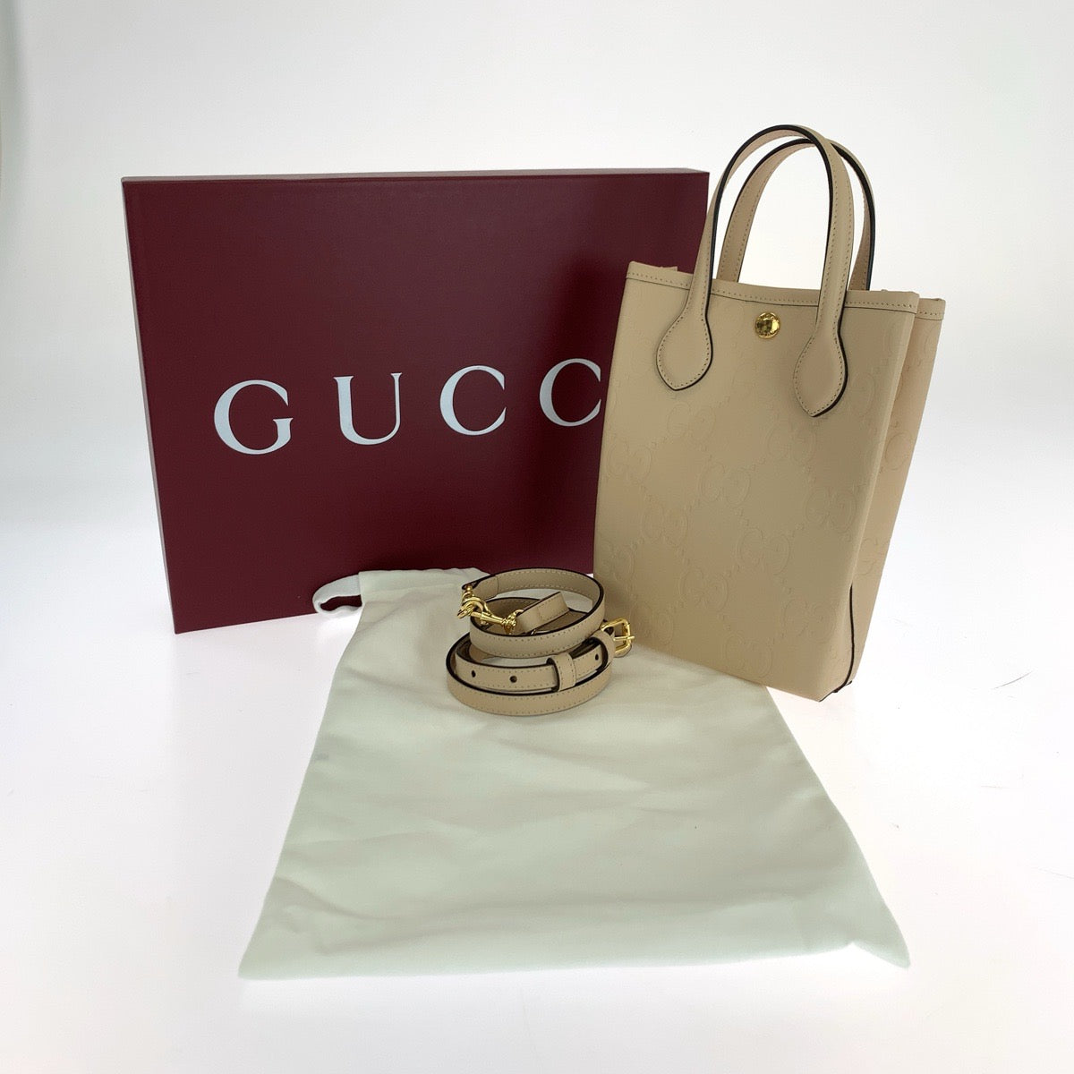 18998
GUCCI グッチ グッチシマ ベージュ ゴールド金具 レザー 790133 ショルダーバッグ ハンドバッグ トートバッグ 2way  レディース