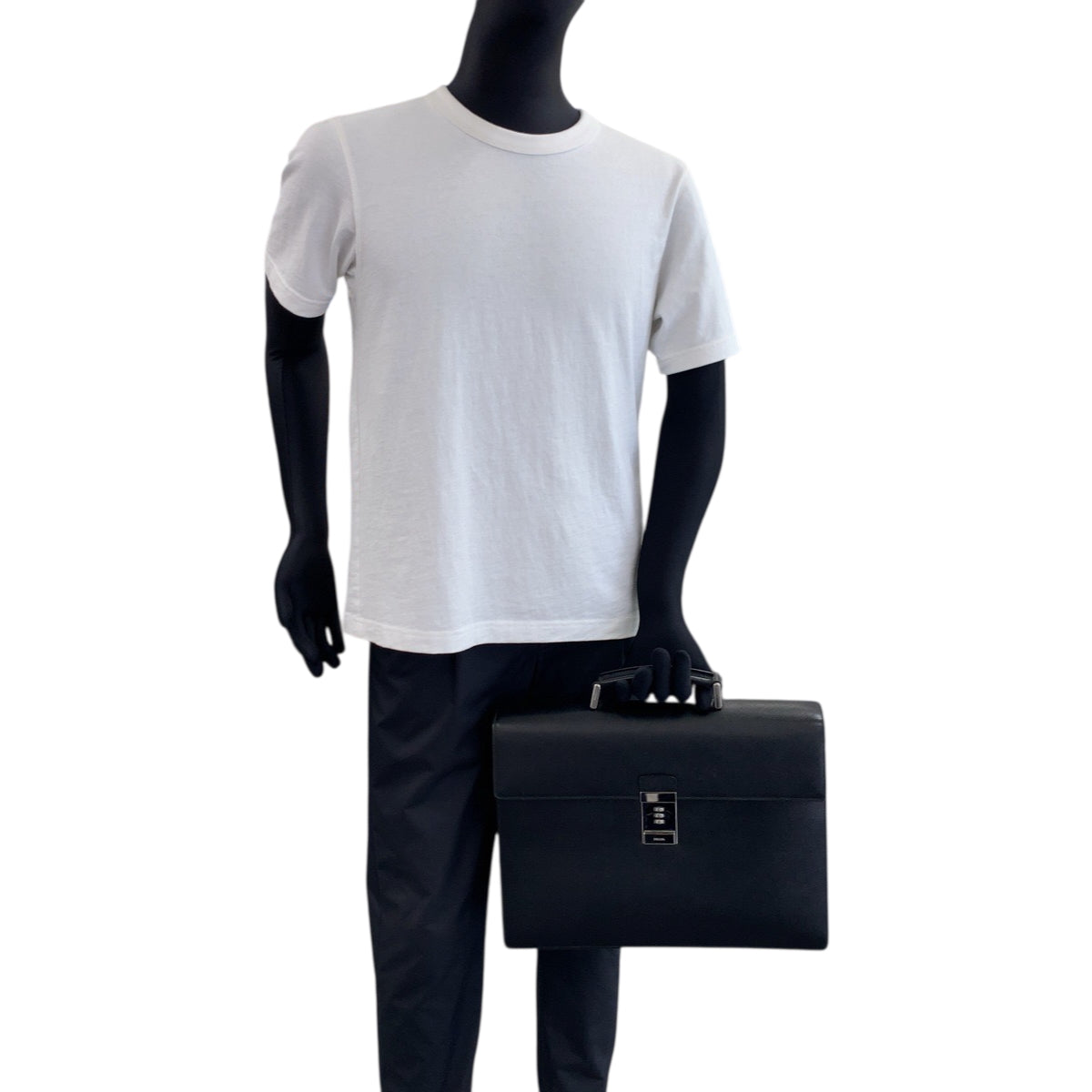 19007
PRADA プラダ サフィアーノ ロゴ ブラック 黒 シルバー金具 レザー ビジネスバッグ ハンドバッグ  メンズ ABP38