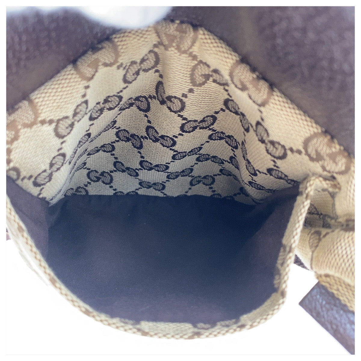 19058
GUCCI グッチ ベージュ ブラウン シルバー金具 GGキャンバス / レザー 28566 ボディバッグ ウエストポーチ 男女兼用  メンズ A46