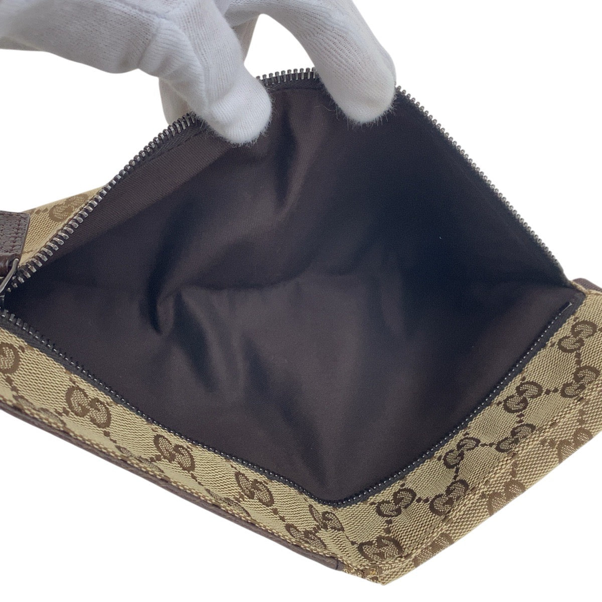 19058
GUCCI グッチ ベージュ ブラウン シルバー金具 GGキャンバス / レザー 28566 ボディバッグ ウエストポーチ 男女兼用  メンズ A46