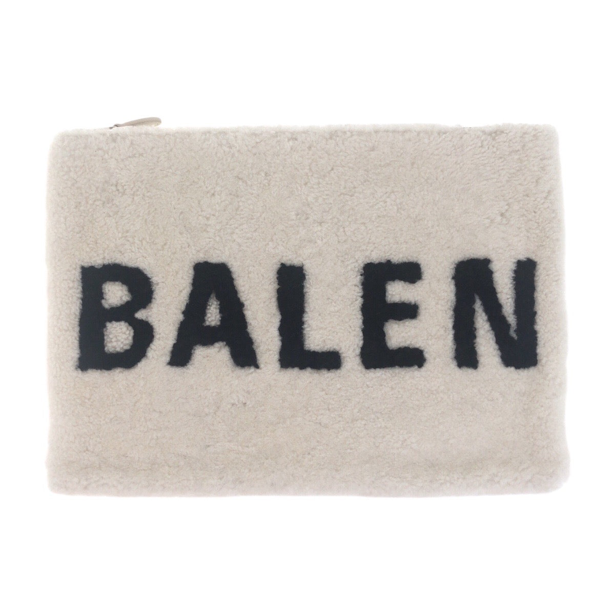 19059
BALENCIAGA バレンシアガ シアリングロゴ ホワイト シルバー金具 ムートン 492681 クラッチバッグ 男女兼用 メンズ A70