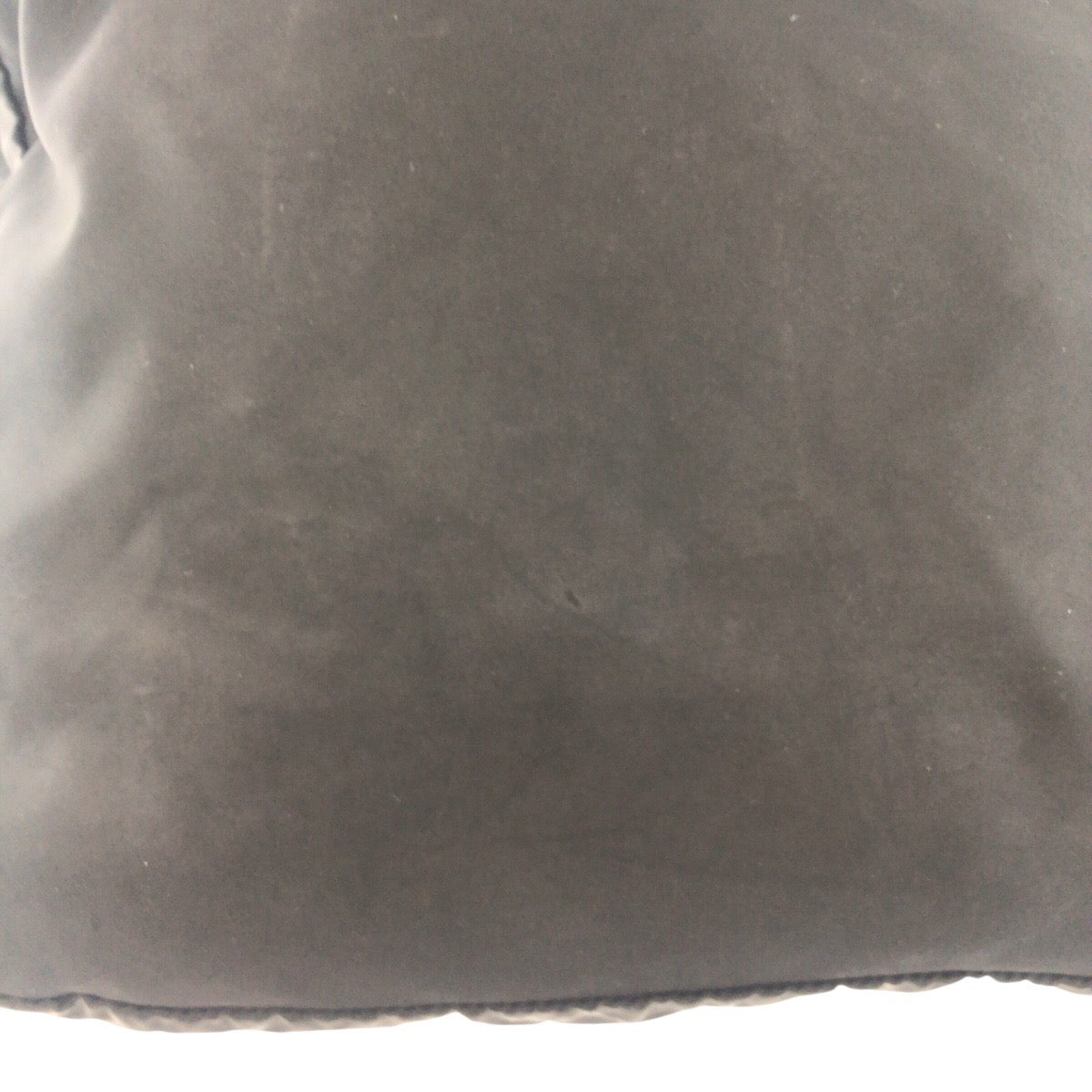 19078
PRADA プラダ テスート 三角ロゴプレート ブラック 黒 シルバー金具 ナイロン トートバッグ ショルダーバッグ レディース AB16