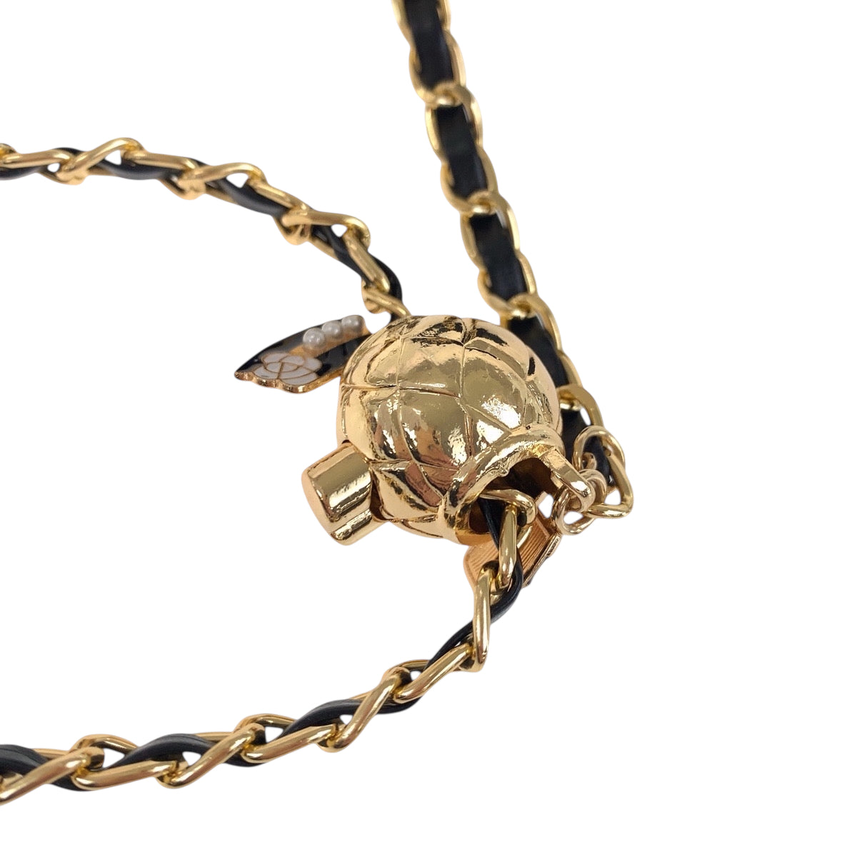 19098
CHANEL シャネル ホリデー限定 ノベルティ チャーム付き ブラック 黒 ゴールド金具 キャンバス チェーンショルダーバッグ  レディース