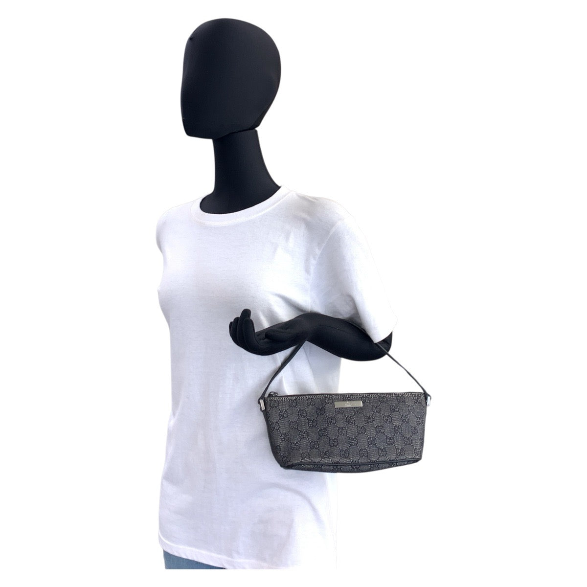 19126
GUCCI グッチ ブラック 黒 シルバー金具 GGキャンバス / レザー 07198 ハンドバッグ アクセサリーポーチ レディース ABP36