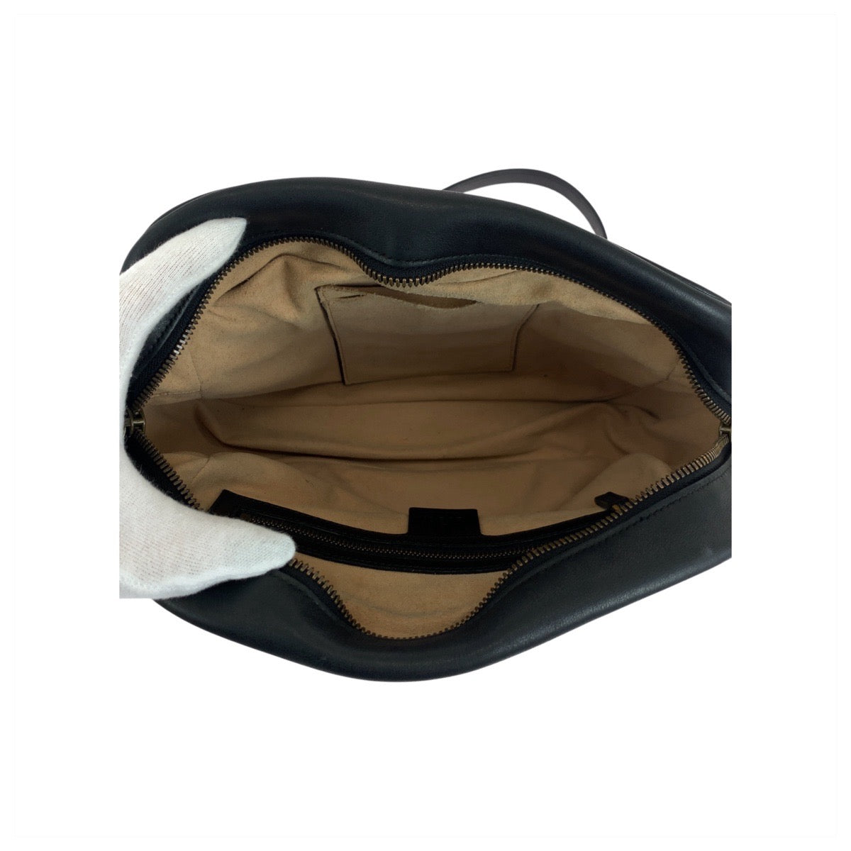 19128
GUCCI グッチ GGマーモント キルティング ブラック 黒 ゴールド金具 レザー 443499 チェーンショルダーバッグ ポシェット  レディース ABP64