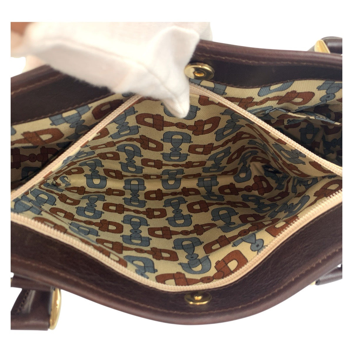 19130
GUCCI グッチ GG柄 ブラウン ゴールド金具 ナイロン 257302 トートバッグ ショルダーバッグ  レディース ABP46