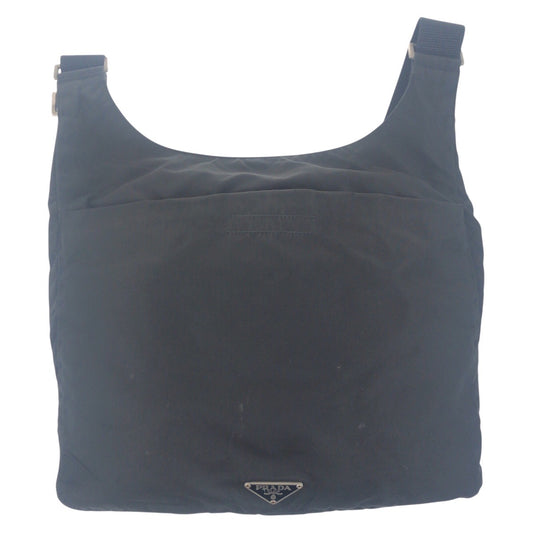 19139
PRADA プラダ テスート 三角ロゴプレート ブラック 黒 シルバー金具 ナイロン ショルダーバッグ  メンズ AB29