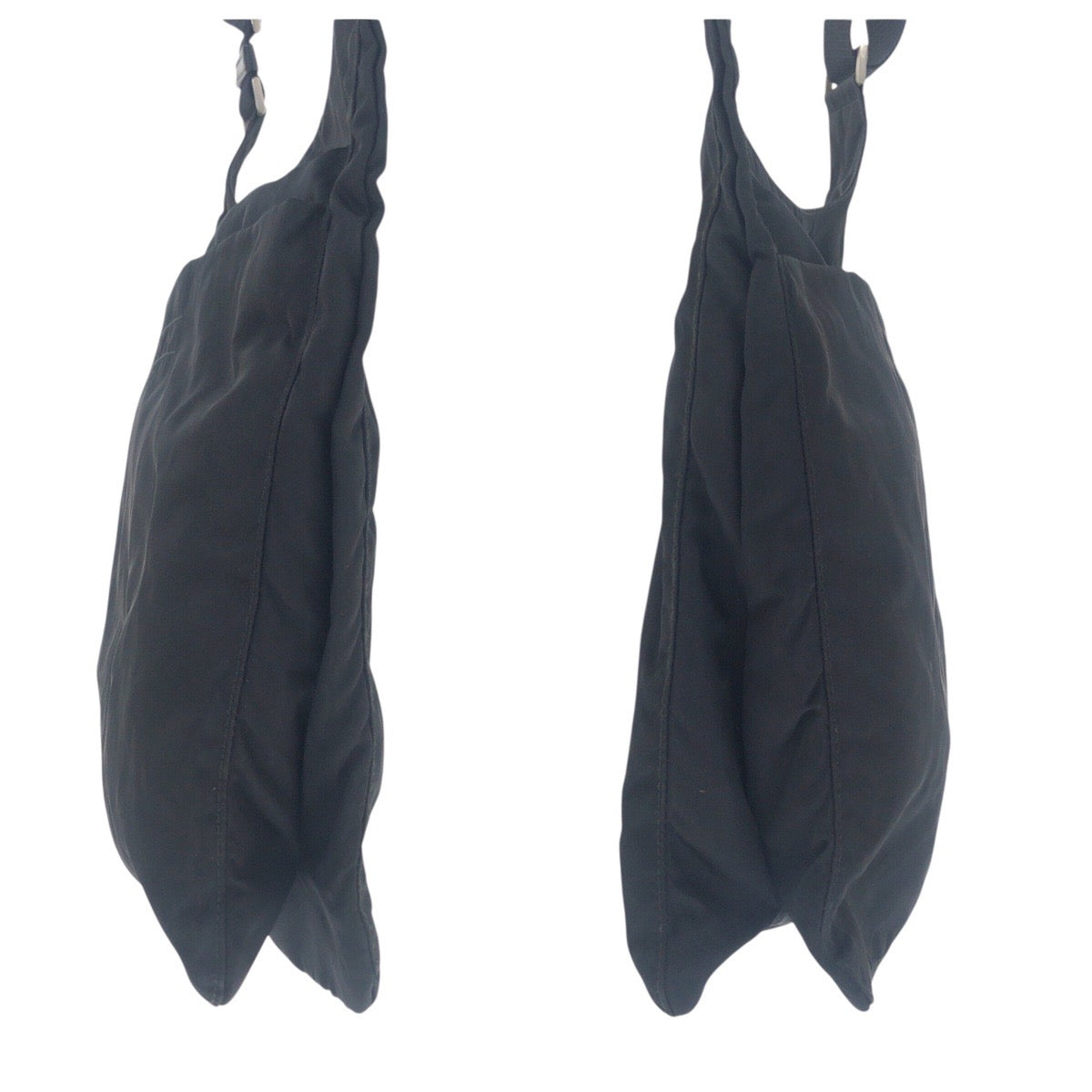 19139
PRADA プラダ テスート 三角ロゴプレート ブラック 黒 シルバー金具 ナイロン ショルダーバッグ  メンズ AB29