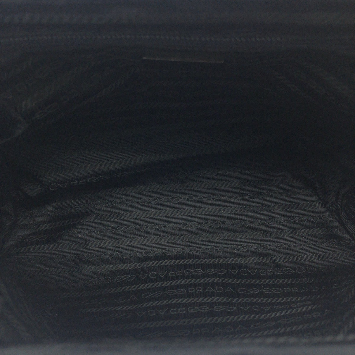 19140
PRADA プラダ ベロア ブラック 黒 シルバー金具 ベロア トートバッグ ハンドバッグ  レディース ABP27