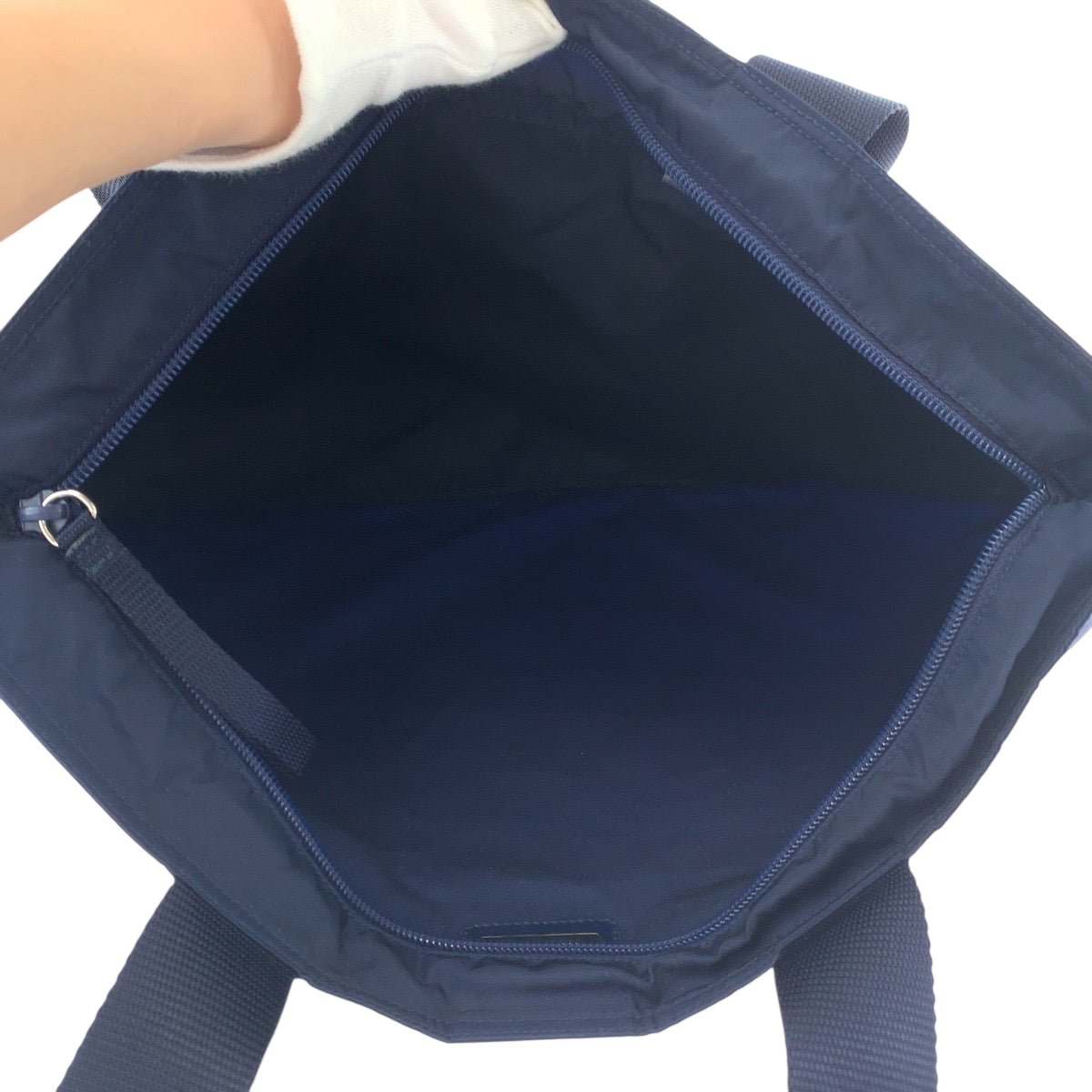 19179
PRADA プラダ テスート 三角ロゴプレート ネイビー シルバー金具 ナイロン 31 トートバッグ ショルダーバッグ  レディース A36