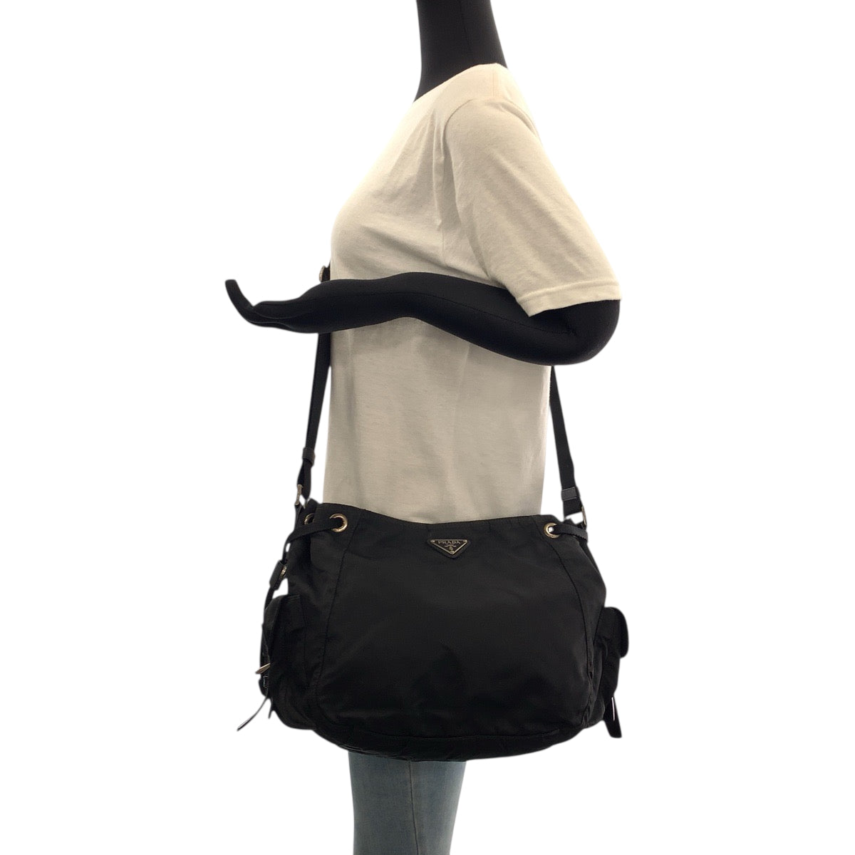 19195
PRADA プラダ テスート 三角ロゴプレート ブラック 黒 シルバー金具 ナイロン BT0572 ショルダーバッグ メッセンジャーバッグ  レディース ABP41