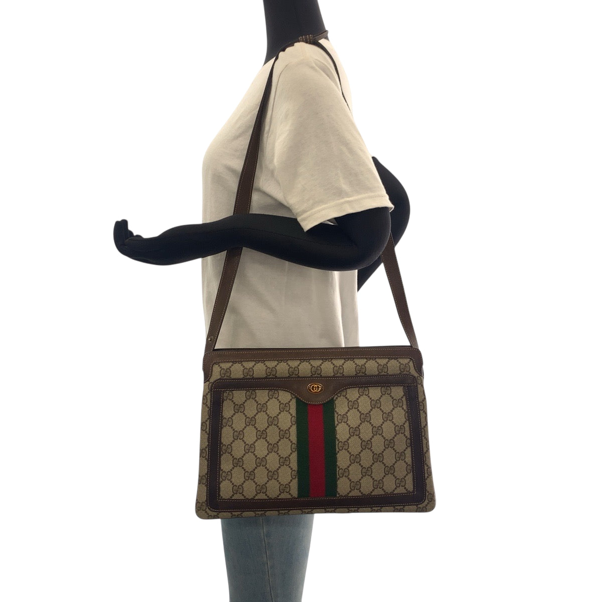 19200
GUCCI グッチ ヴィンテージ オールドグッチ シェリーライン ベージュ ブラウン ゴールド金具 GGスプリームキャンバス 001 16 4085 ショルダーバッグ 肩掛け レディース ABP41