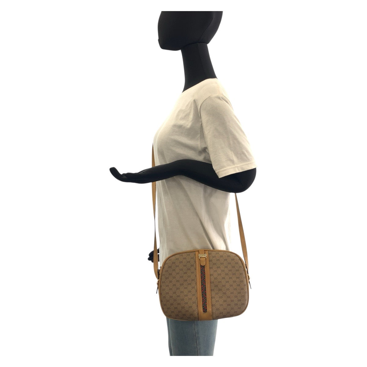 19208
GUCCI グッチ ヴィンテージ オールドグッチ マイクロGG ベージュ ゴールド金具 PVC / レザー ショルダーバッグ ポシェット レディース AB24