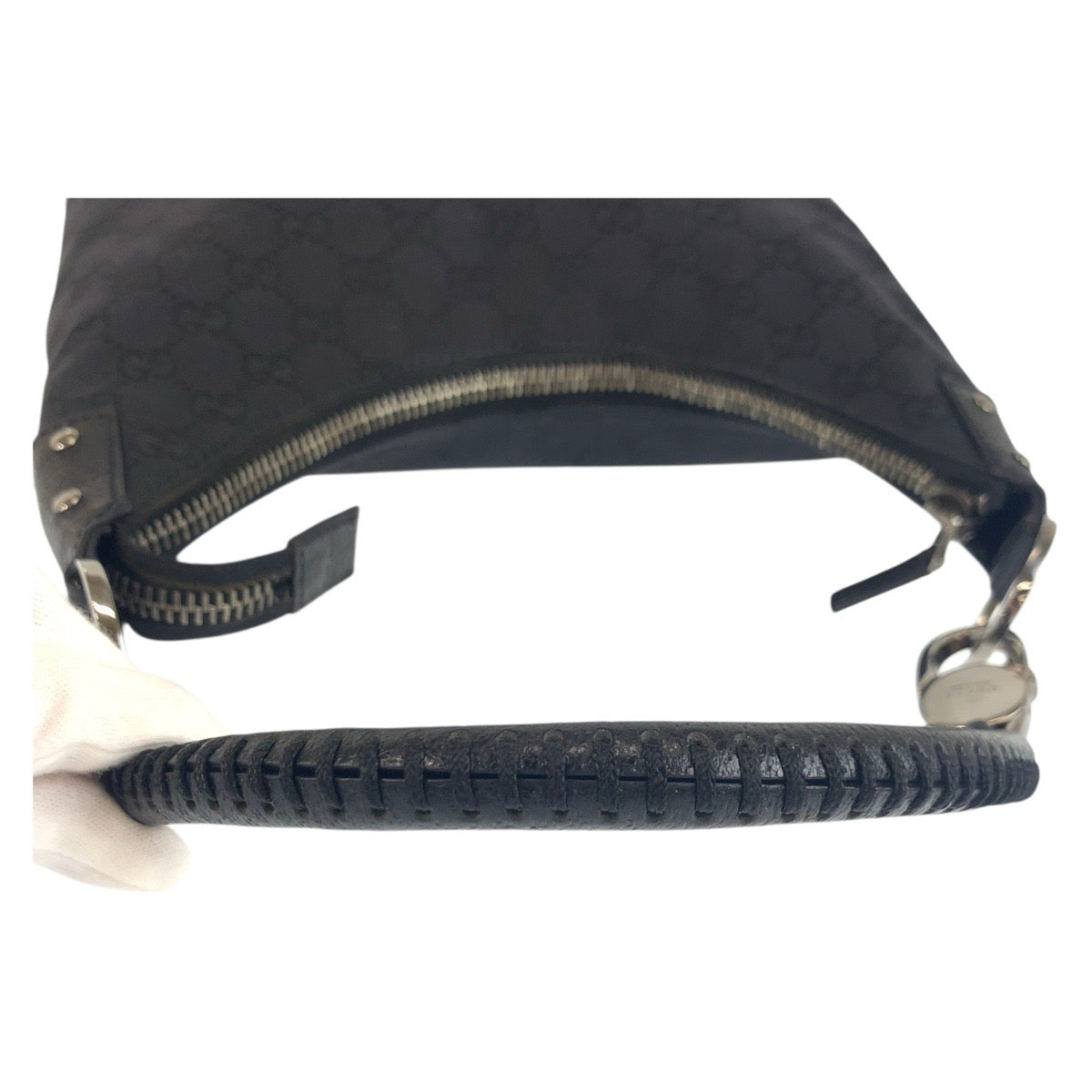 19212
GUCCI グッチ ブラック 黒 シルバー金具 GGキャンバス 115003 ショルダーバッグ レディース A52