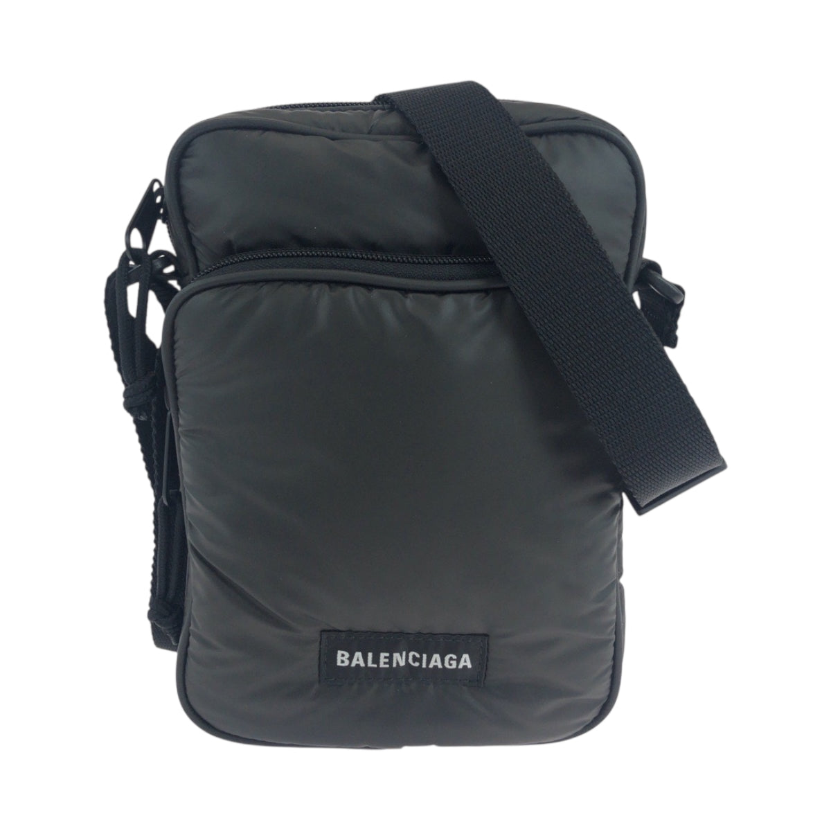 19224
BALENCIAGA バレンシアガ ロゴ ブラック 黒 ブラック金具 ナイロン 719036 1000 ショルダーバッグ ポシェット メンズ SA82