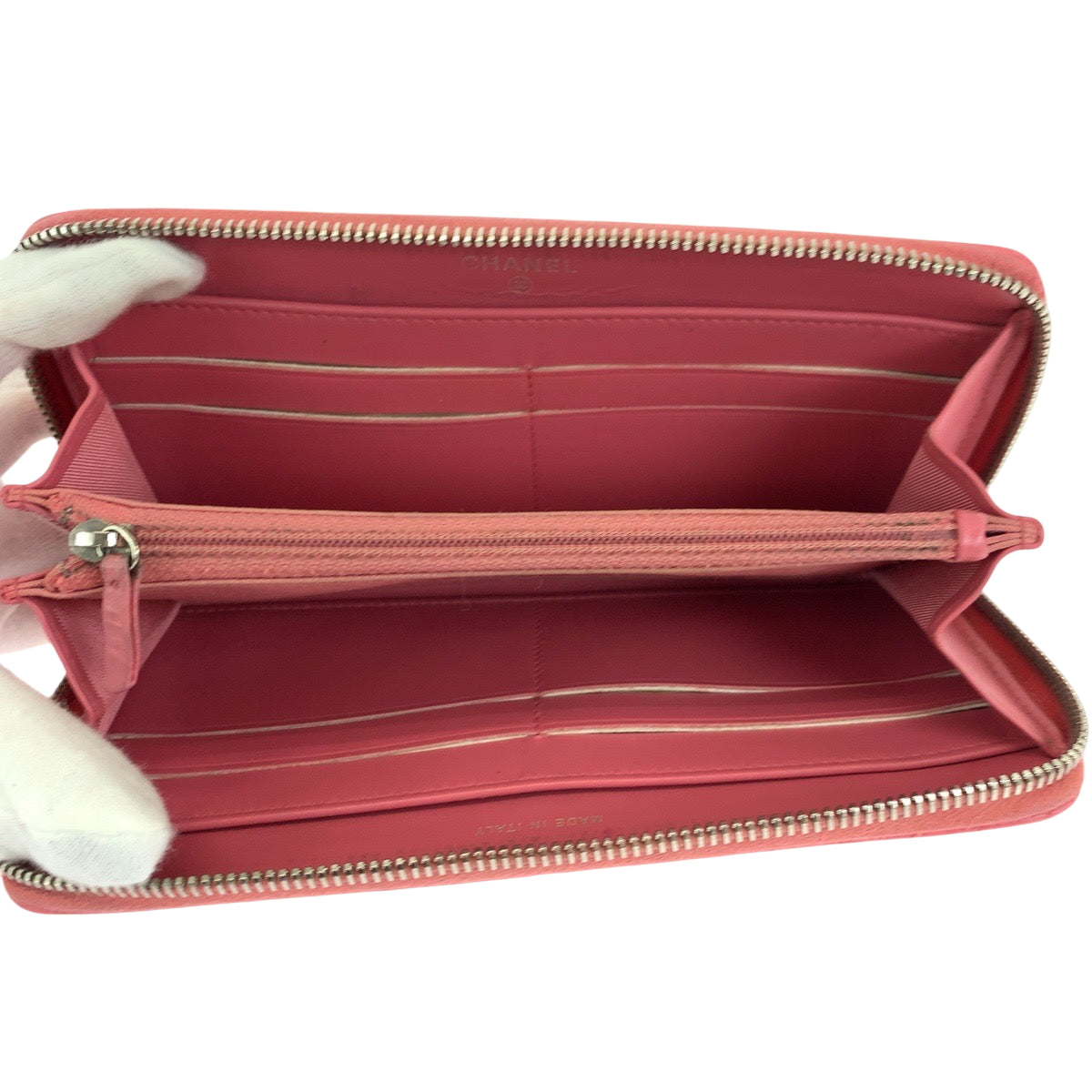 19277
CHANEL シャネル Vシェブロン Vステッチ ココマーク ピンク ゴールド金具 キャビアスキン 長財布 ラウンドファスナー  レディース ABP59