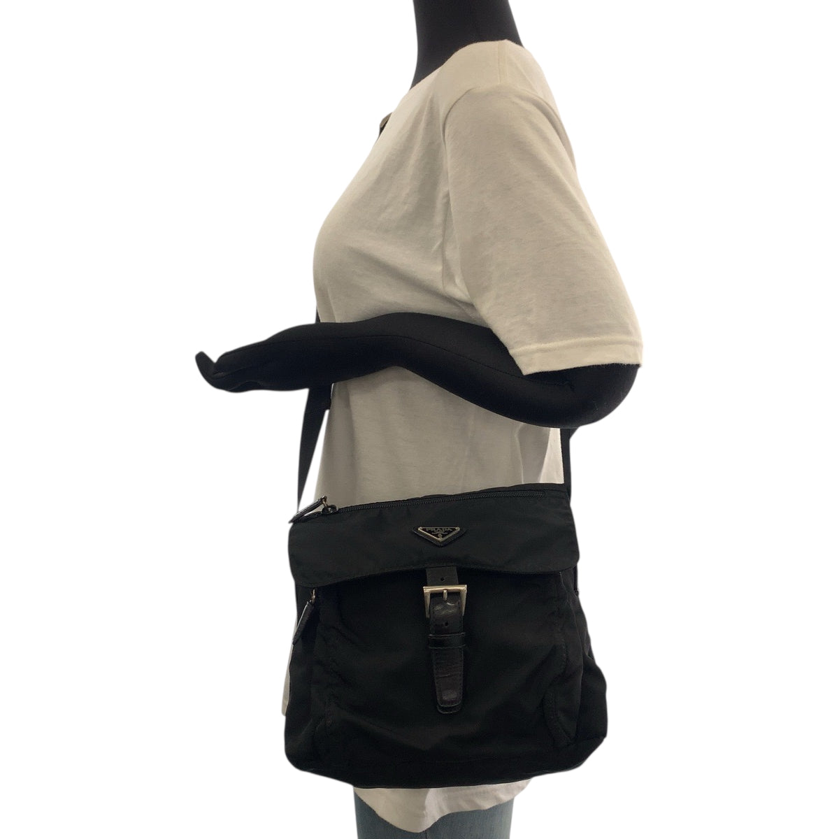 19281
PRADA プラダ テスート 三角ロゴプレート ブラック 黒 シルバー金具 ナイロン BT8994 ショルダーバッグ ポシェット  メンズ AB41