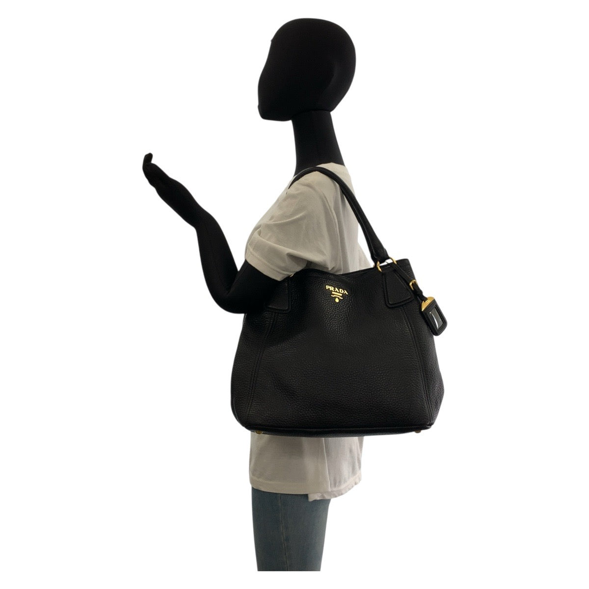 19315
PRADA プラダ ヴィッテロダイノ ブラック 黒 ゴールド金具 レザー トートバッグ ショルダーバッグ  レディース ABP66