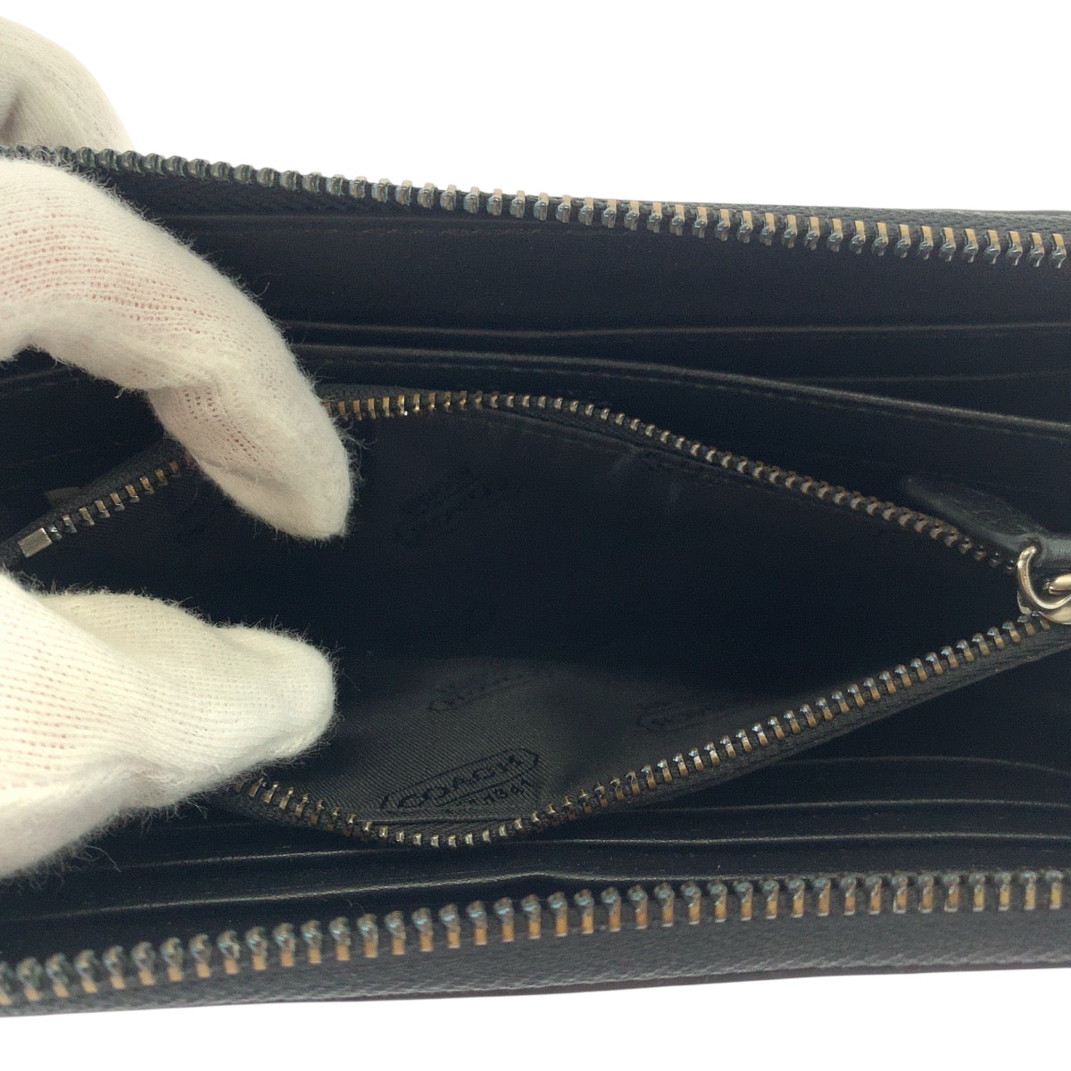 19332
COACH コーチ シグネチャー ブラック 黒 シルバー金具 レザー F74999 長財布 ラウンドファスナー  メンズ ABP2