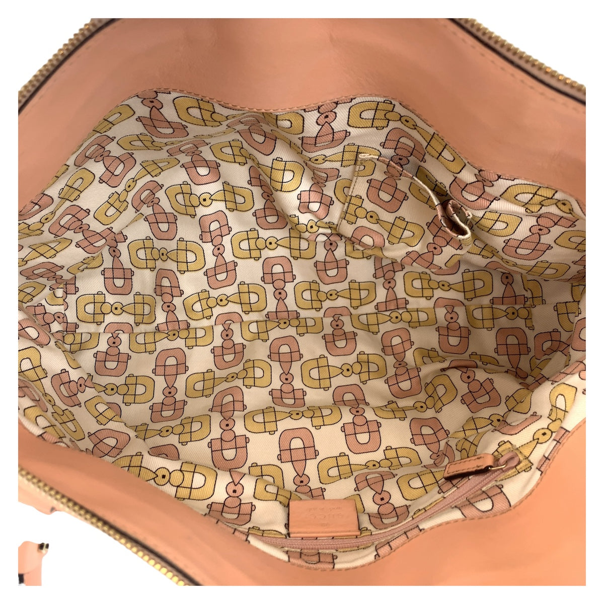 19341
GUCCI グッチ アビー グッチシマ ピンク ゴールド金具 レザー 189831 トートバッグ ショルダーバッグ レディース ABP52