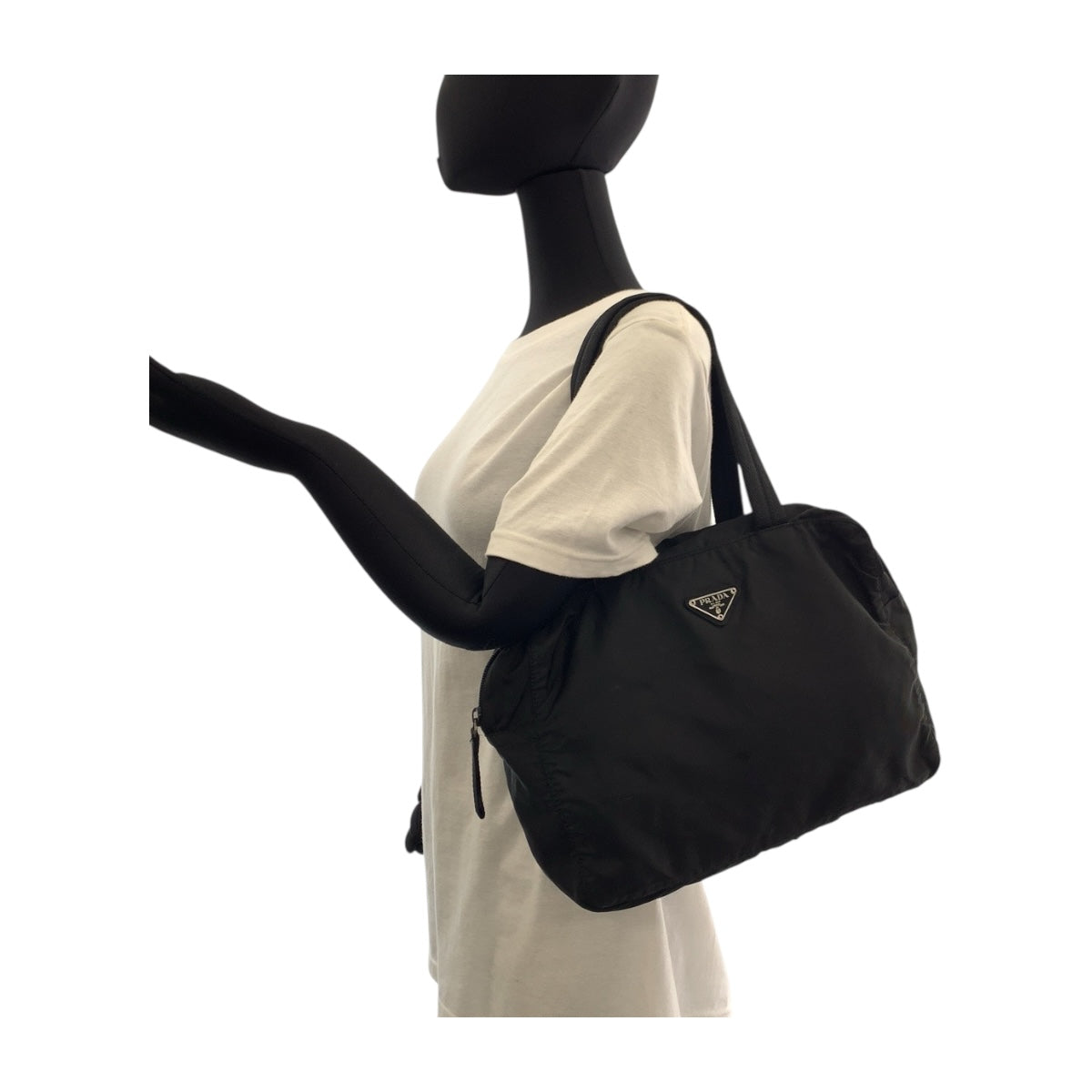 19346
PRADA プラダ テスート 三角ロゴプレート ブラック 黒 シルバー金具 ナイロン ハンドバッグ トートバッグ  レディース ABP20