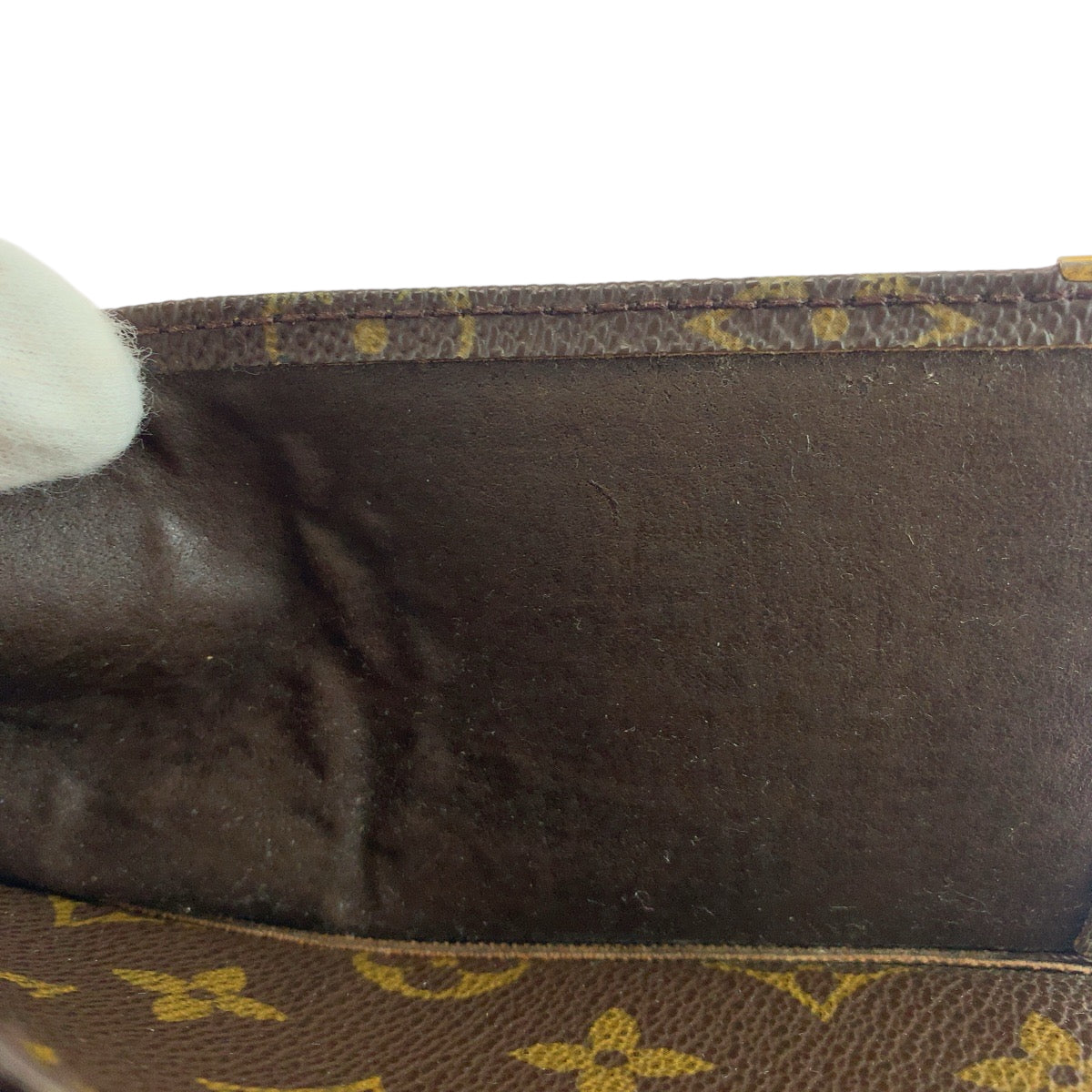 19389
LOUIS VUITTON ルイヴィトン モノグラム 株式上場記念 小切手ケース OFFERT PAR ブラウン ゴールド金具 PVC 長財布 小切手ケース  レディース ABP13