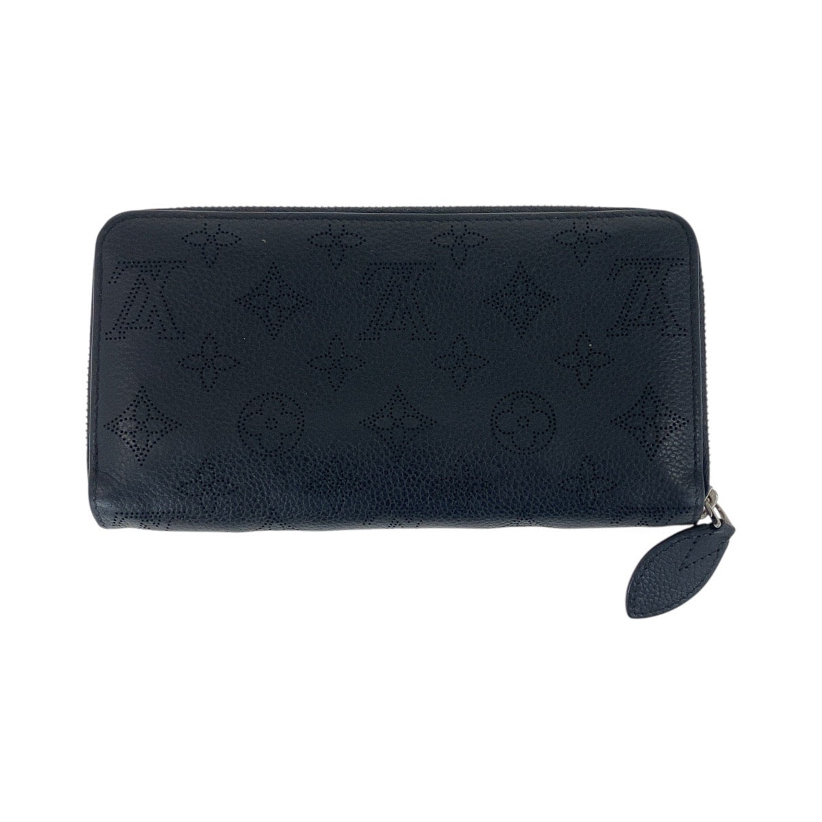 19392
LOUIS VUITTON ルイヴィトン モノグラム マヒナ ジッピーウォレット ブラック 黒 シルバー金具 レザー 長財布 ラウンドファスナー  レディース AB17