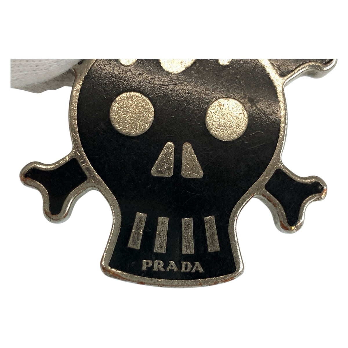 19468
PRADA プラダ スカル シルバー ブラック メタル キーホルダー  メンズ AB5