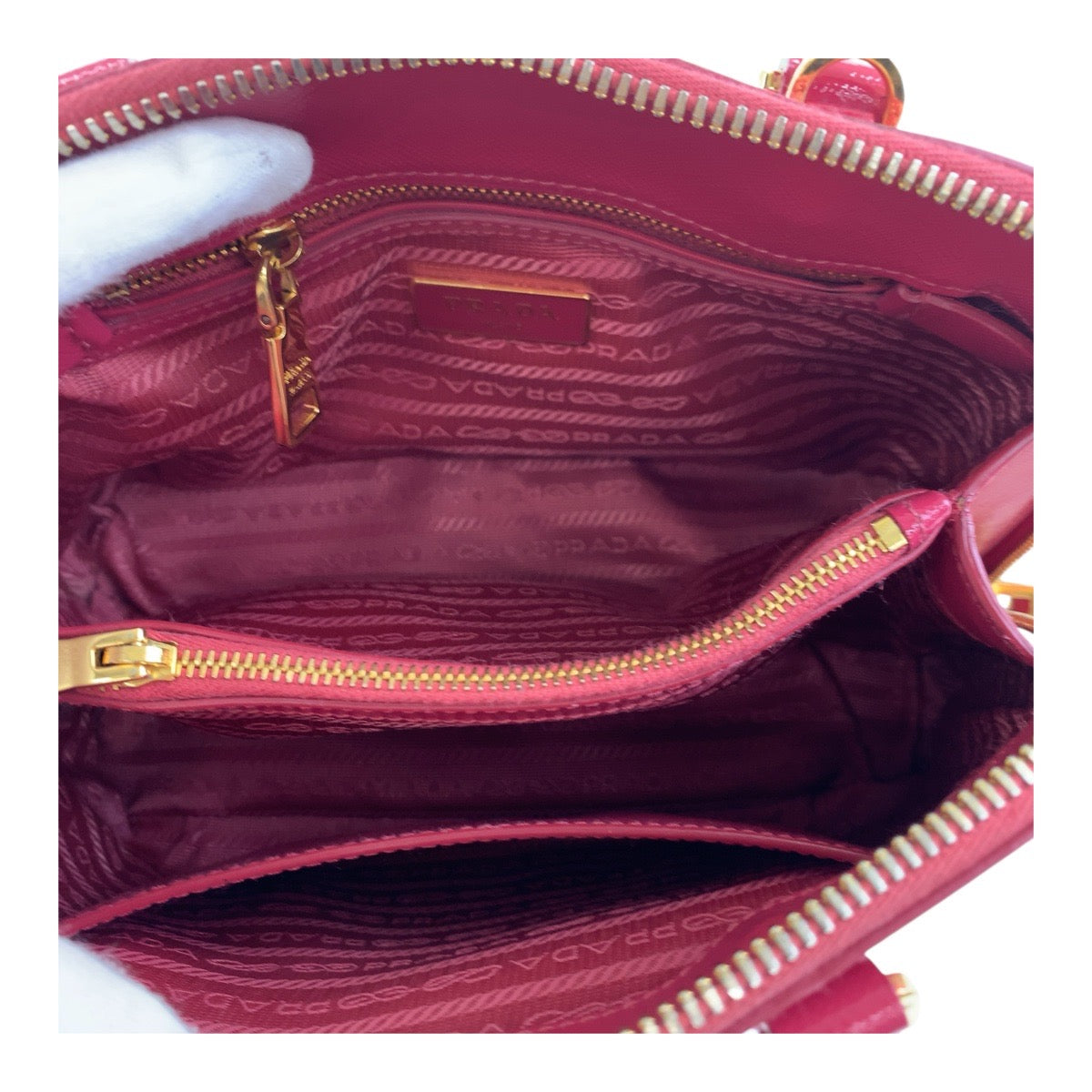 19481
PRADA プラダ サフィアーノ 三角ロゴプレート ピンク ゴールド金具 レザー BL0838 ショルダーバッグ ハンドバッグ 2way  レディース A89