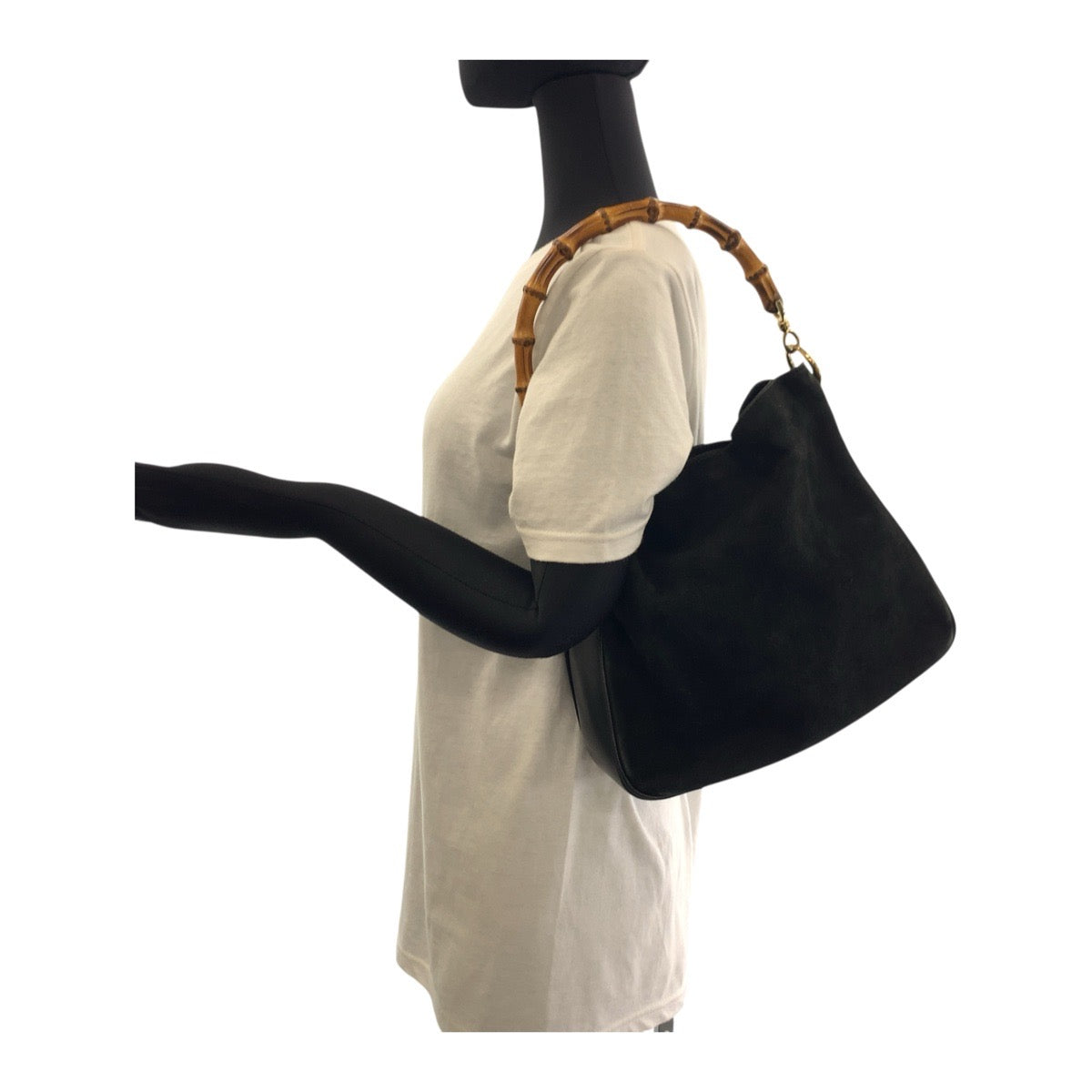 19490
GUCCI グッチ バンブー ブラック 黒 ブラウン ゴールド金具 スウェード 001 3638 ショルダーバッグ 肩掛け  レディース AB20