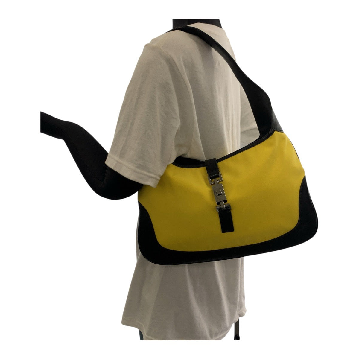 19492
GUCCI グッチ ジャッキー イエロー ブラック シルバー金具 キャンバス 001 3306 ショルダーバッグ 肩掛け  レディース ABP48