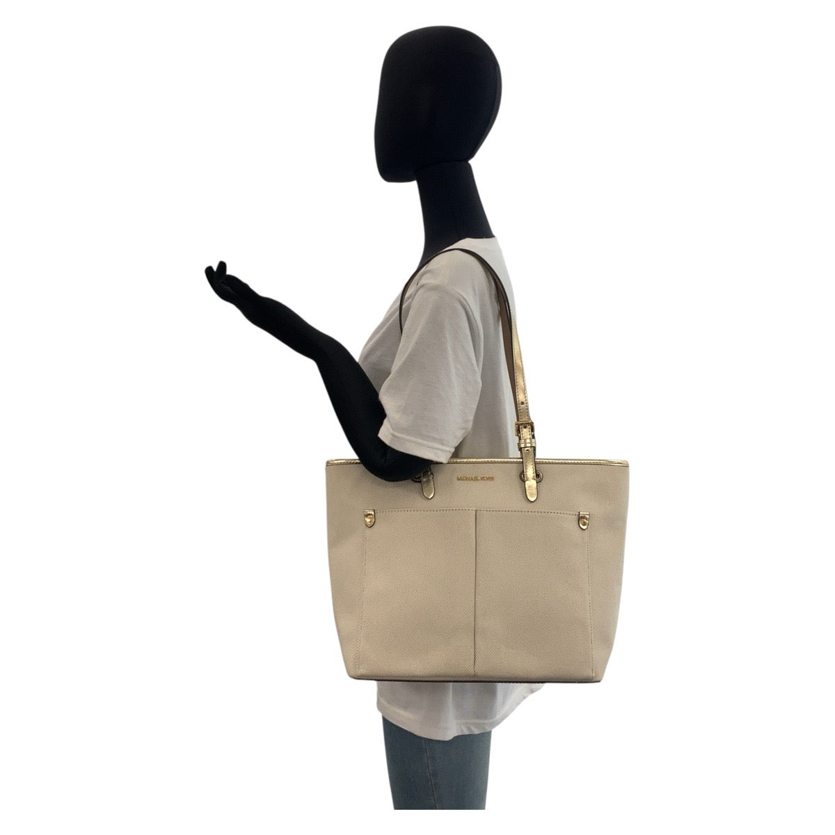 19550
Michael Kors マイケルコース ジェット セット トラベル ベージュ ゴールド キャンバス 35S4GTVT6C トートバッグ ショルダーバッグ レディース A15