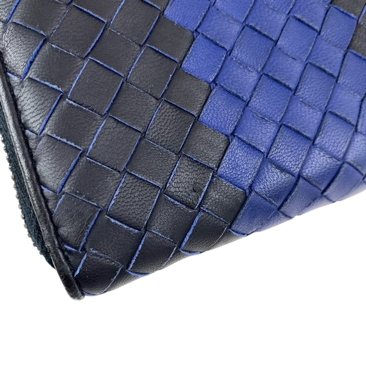 19576
BOTTEGAVENETA ボッテガヴェネタ イントレチャート ネイビー ブルー レザー P00049653X 長財布 ロングウォレット  メンズ ABP24