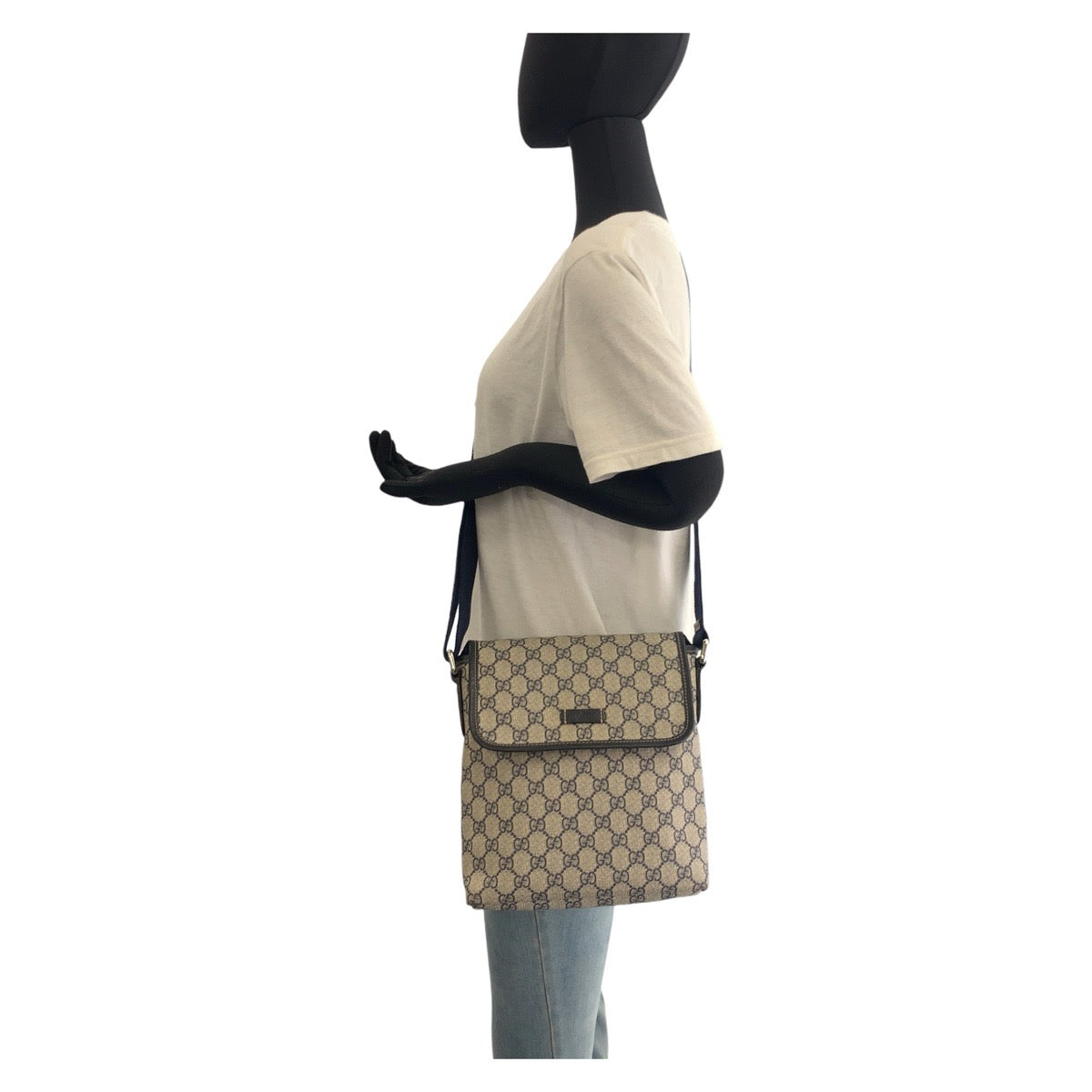 19586
GUCCI Grey Navy Silver Hardware GG Supreme Canvas 223666 Shoulder Bag Pochette Ladies ABP41