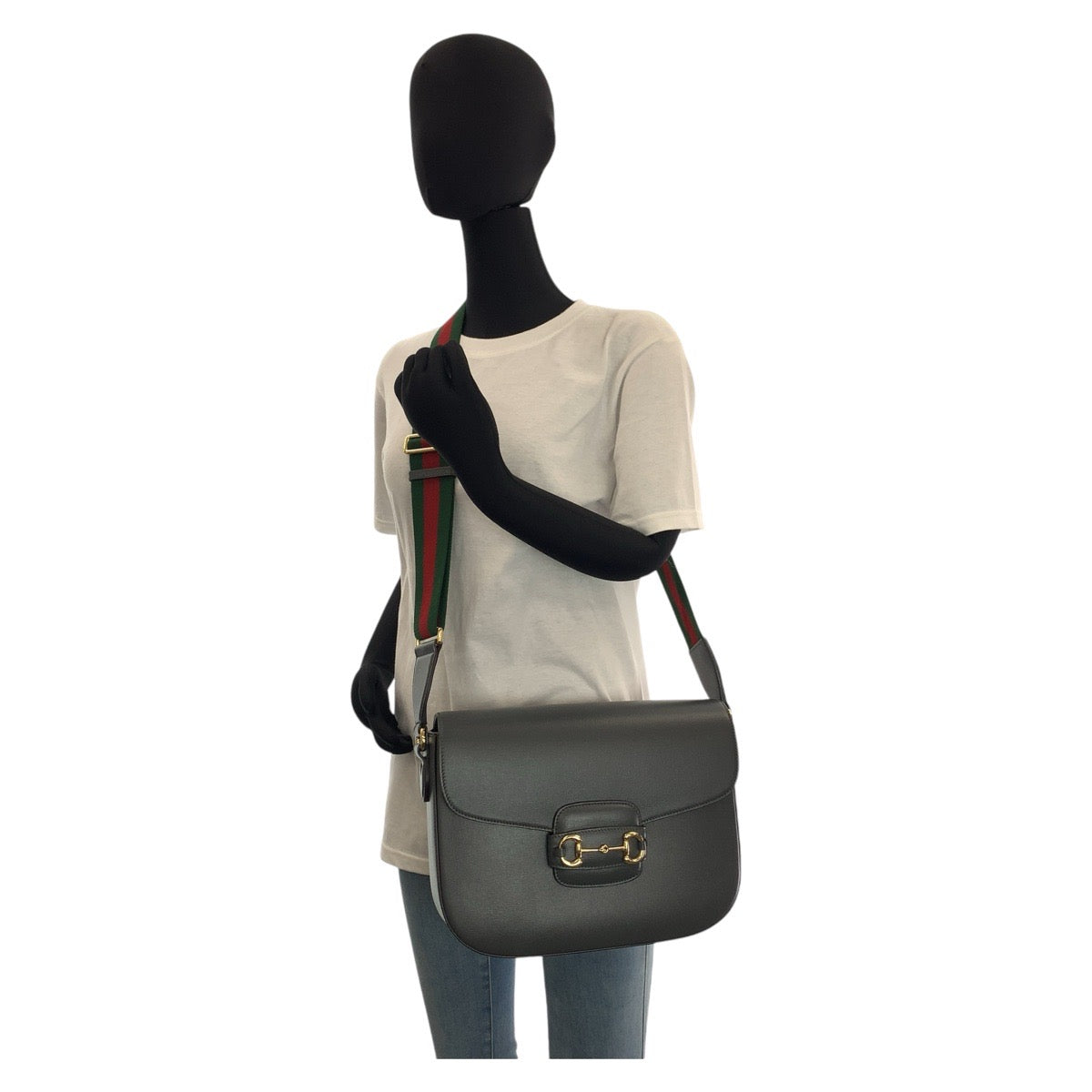 19617
GUCCI グッチ シェリーライン ホースビット 男女兼用 グレー ゴールド金具 レザー 700457 ショルダーバッグ ポシェット メンズ SA165