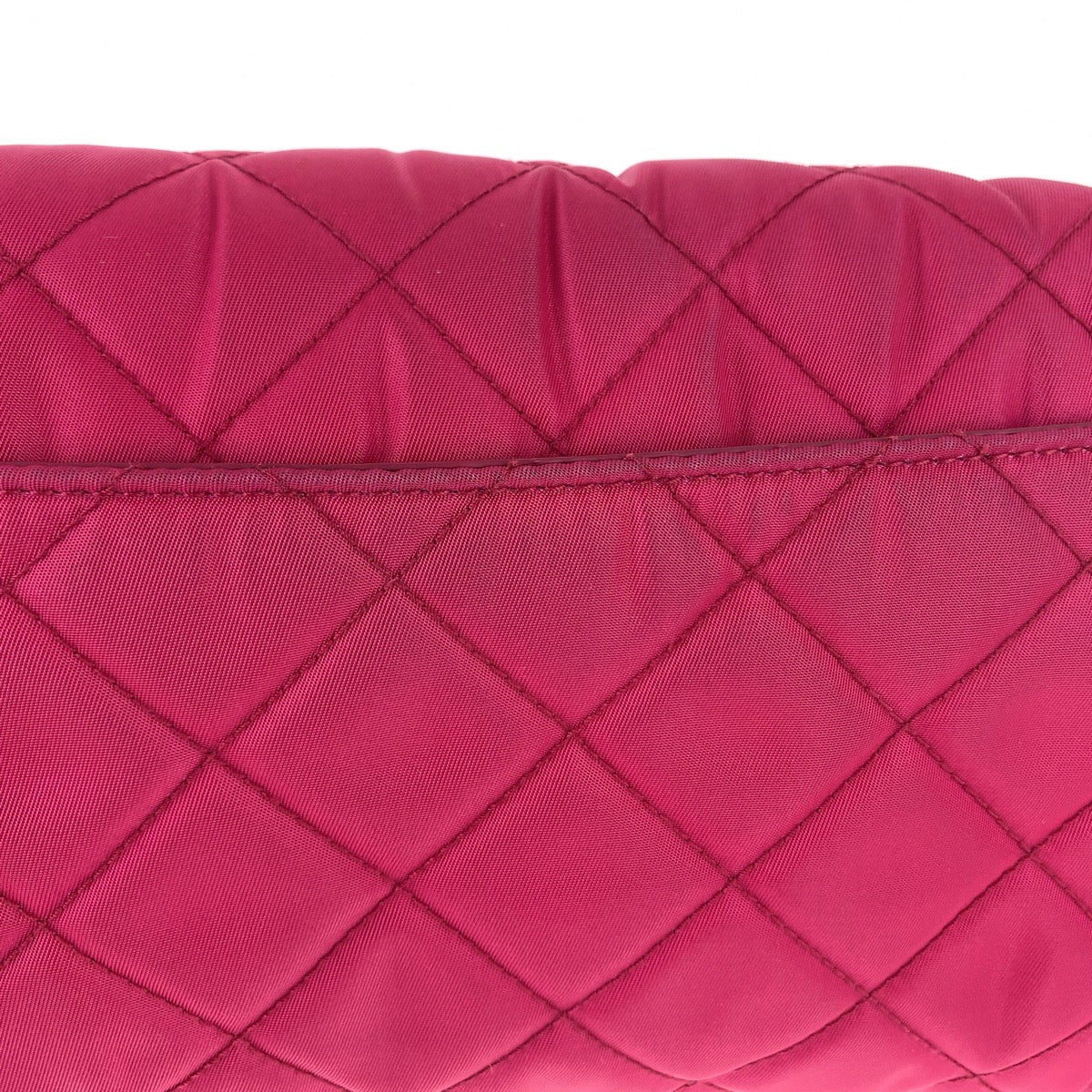 19653
PRADA プラダ テスート インプントゥ ピンク シルバー金具 ナイロン チェーンショルダーバッグ ポシェット レディース AB47