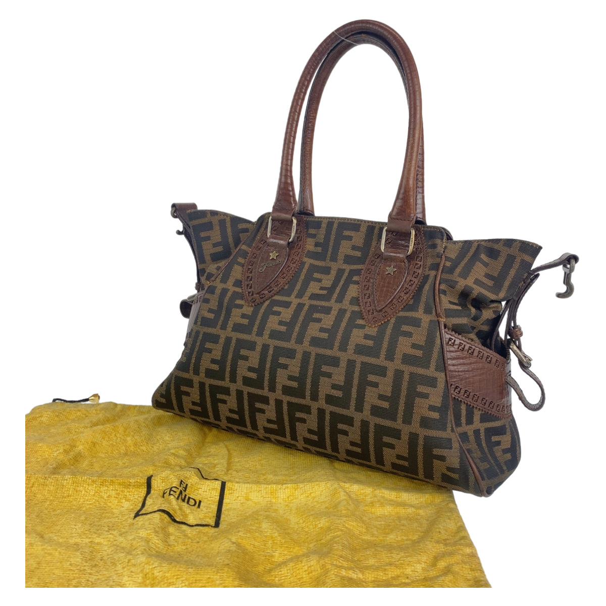 19669
FENDI フェンディ ズッカ柄 エトニコ ブラウン キャンバス / レザー ショルダーバッグ ハンドバッグ トートバッグ レディース AB50