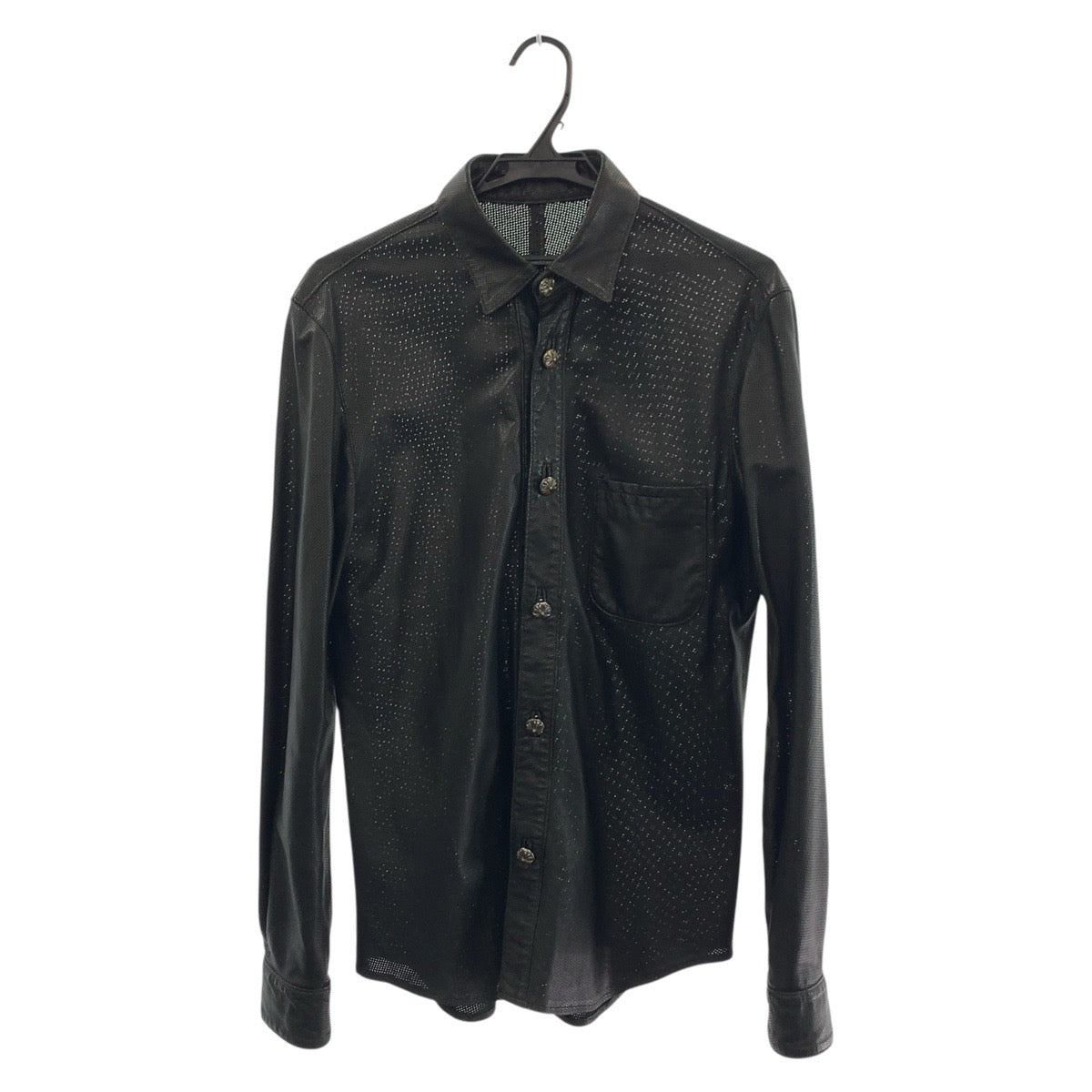 19677
CHROME HEARTS クロムハーツ クロスパッチ クロスボールボタン パンチング サイズS ブラック 黒 レザー 長袖シャツ レザーシャツ メンズ AB400