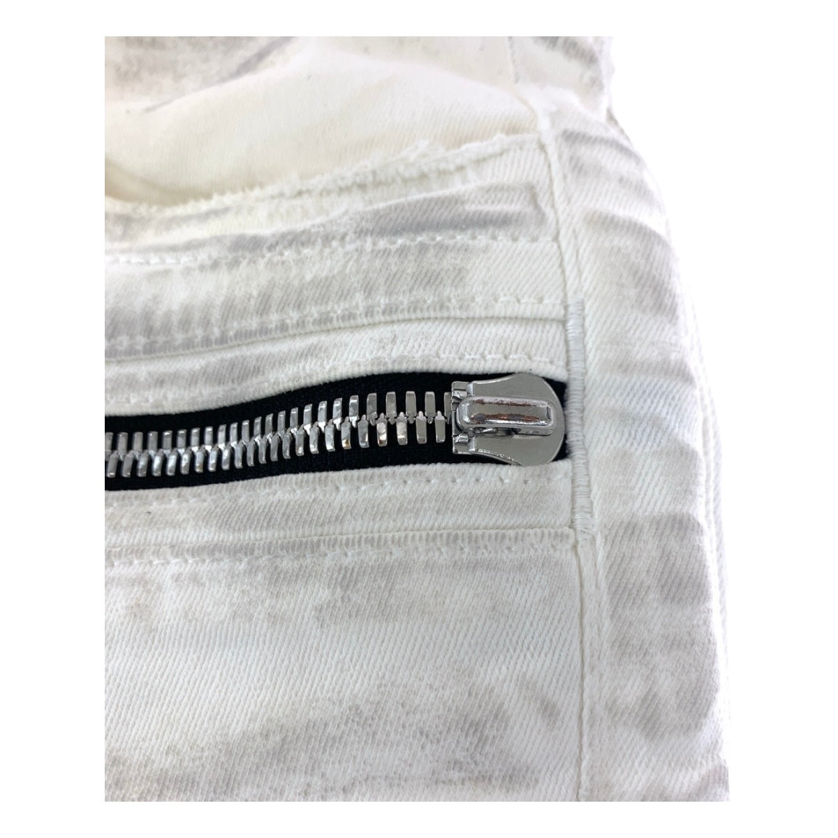 19696
BALMAIN バルマン サイズ33 ホワイト シルバー金具 コットン バイカーパンツ デニム メンズ A24