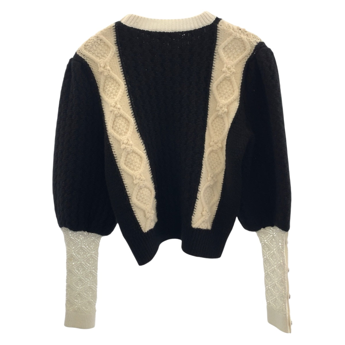 19698
CHANEL シャネル ココマーク サイズ34 ブラック ホワイト ウール P70976K10191 ニット カットソー セーター レディース A278